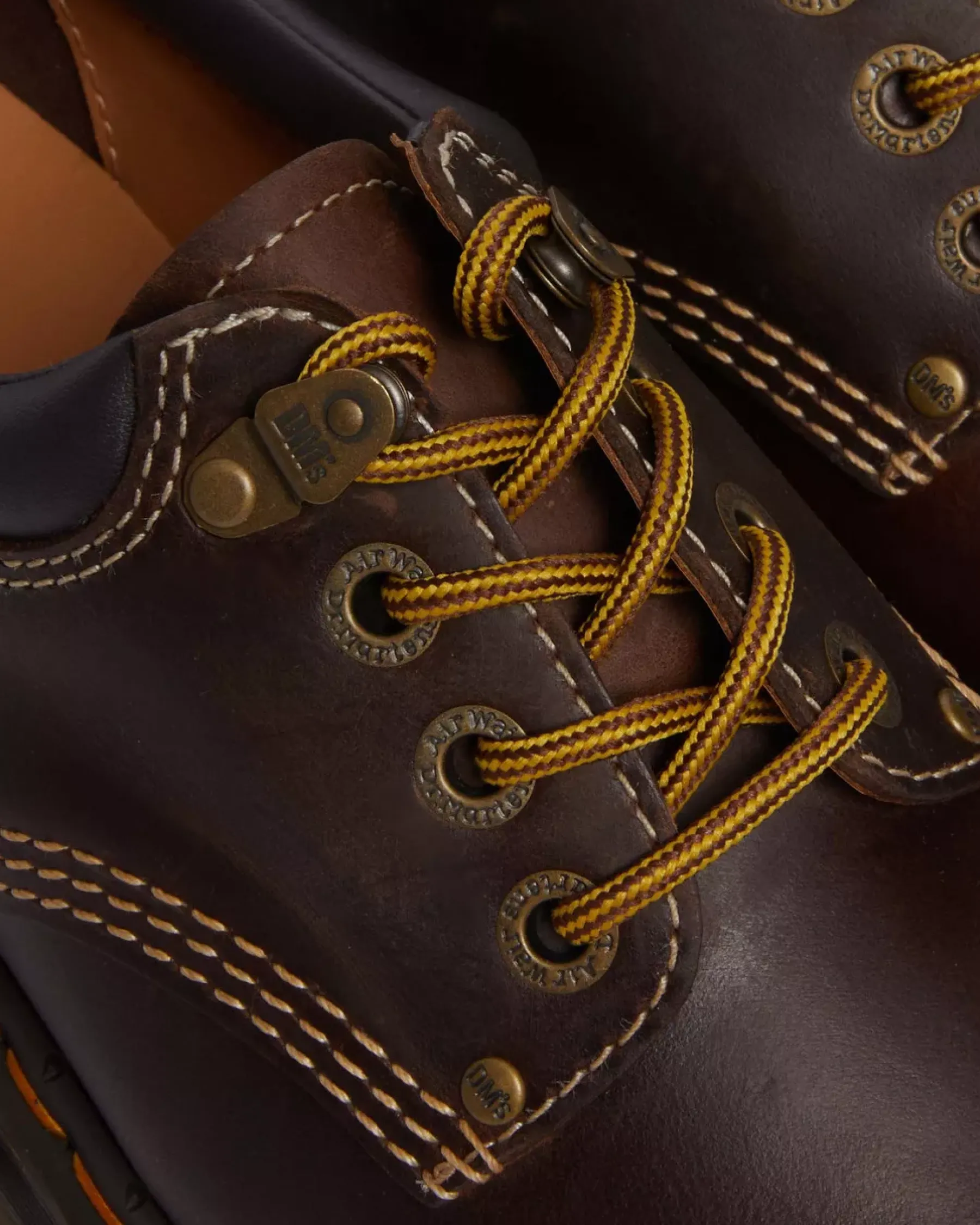 Originals|Bestsellers>Dr. Martens 8053 Arc Crazy Horse Leather Platform Casual Shoes Dark Brown — Crazy Horse
