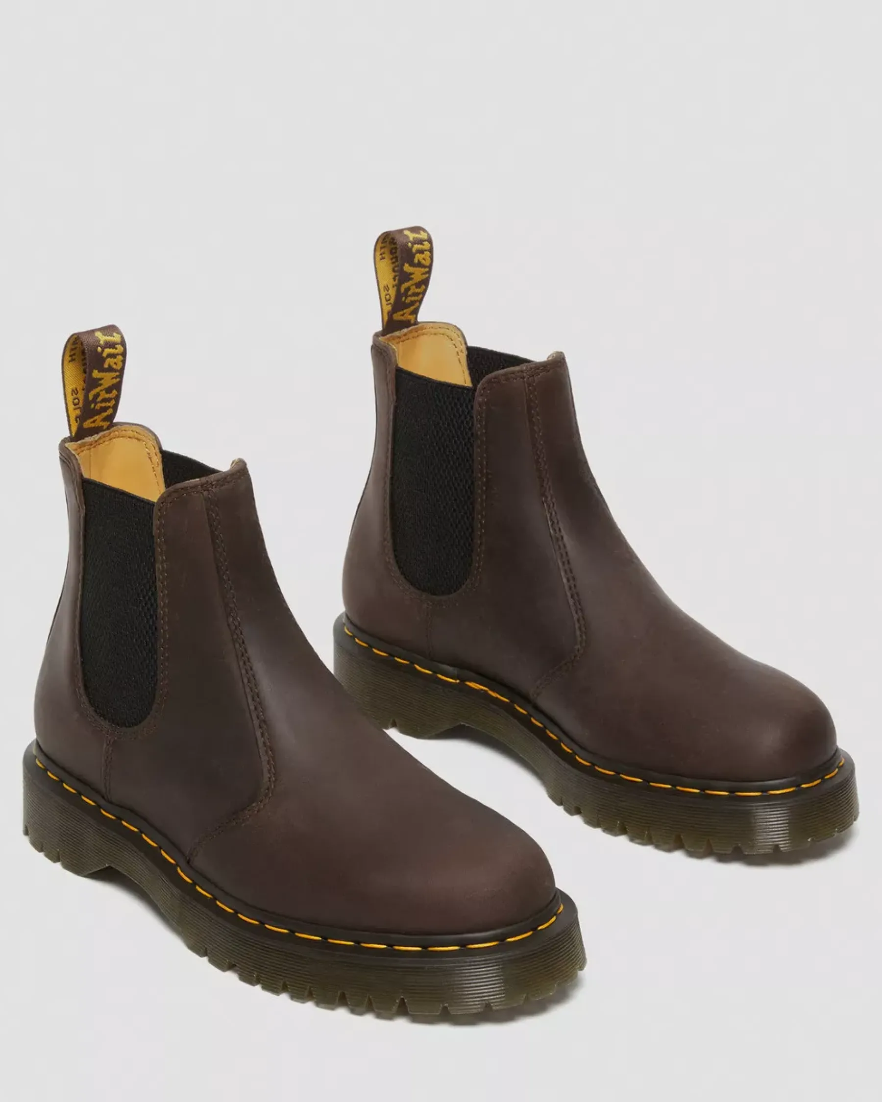 Originals|Platform Boots>Dr. Martens 2976 Bex Crazy Horse Chelsea Boots Dark Brown — Crazy Horse