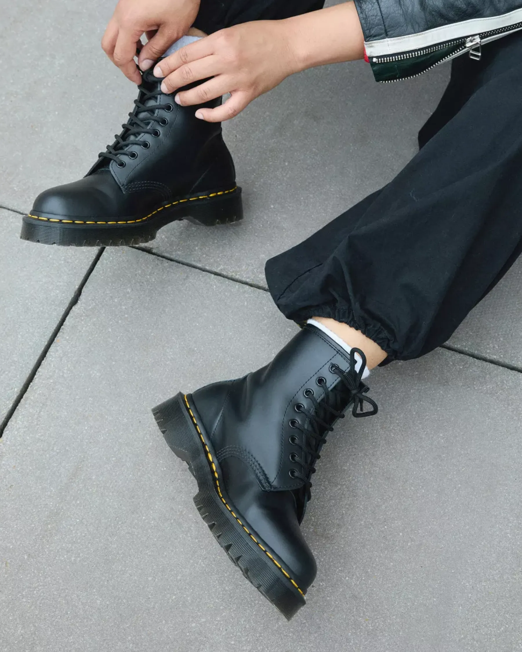 Originals|Bestsellers>Dr. Martens 1460 Bex Smooth Leather Lace Up Boots Black — Smooth Leather