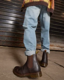 Originals|Bestsellers>Dr. Martens 2976 Crazy Horse Leather Chelsea Boots Brown — Crazy Horse