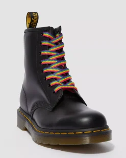 Laces|Accessories>Dr. Martens 55 Inch Flat Shoe Laces (8-10 Eye) Multi — Tetoron