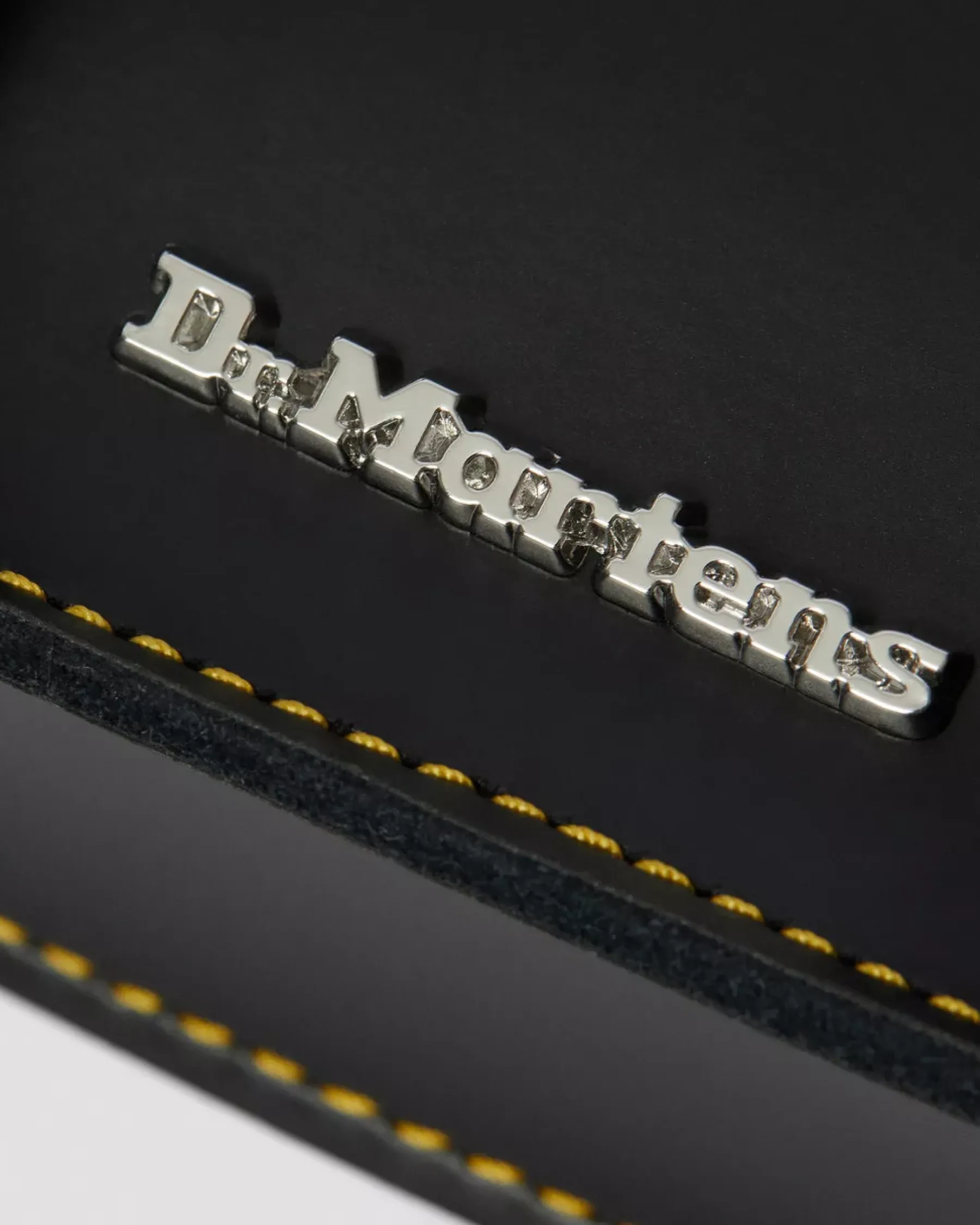 Accessories|Bags>Dr. Martens 7 Inch Leather Crossbody Bag Black — Smooth Leather