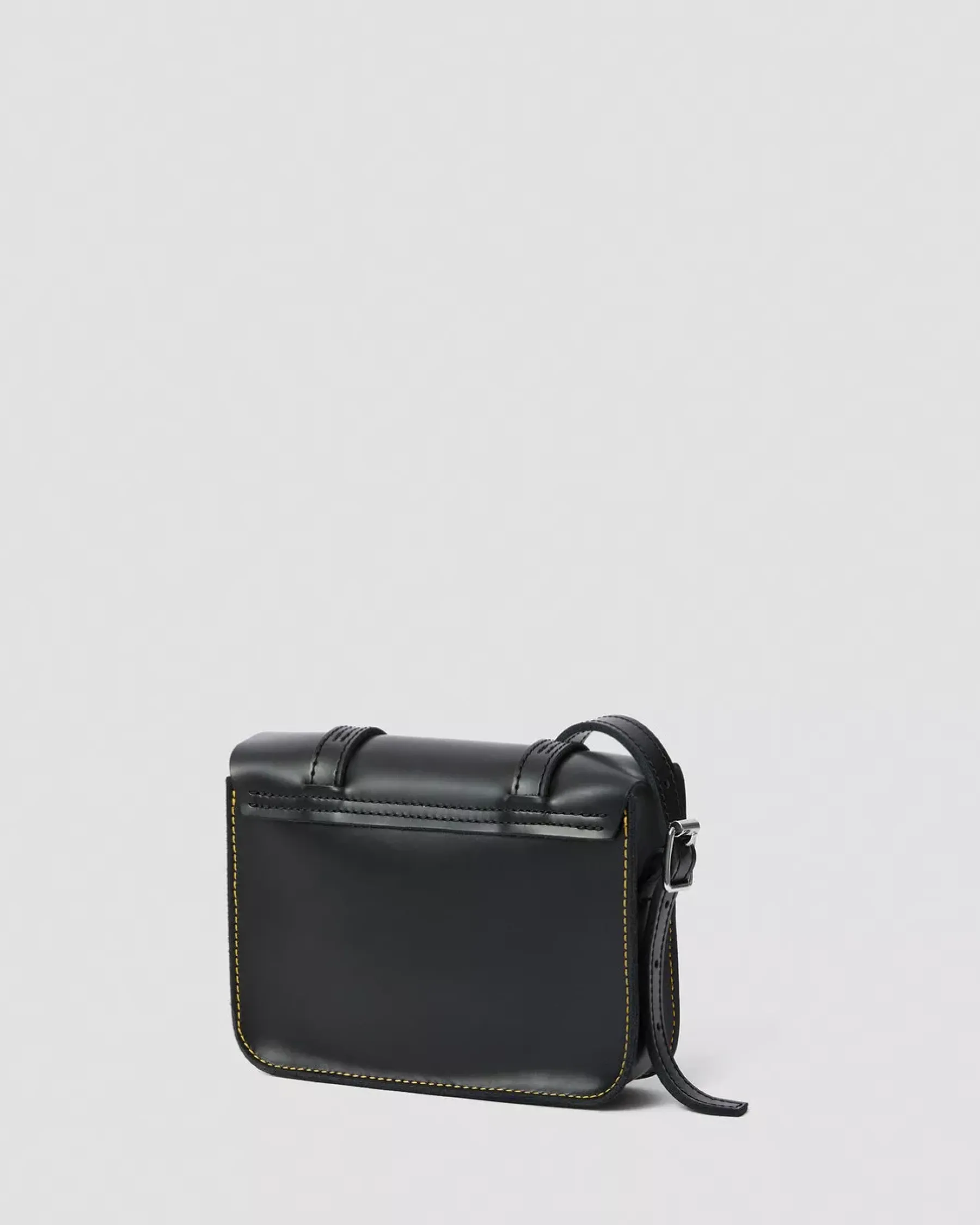 Accessories|Bags>Dr. Martens 7 Inch Leather Crossbody Bag Black — Smooth Leather