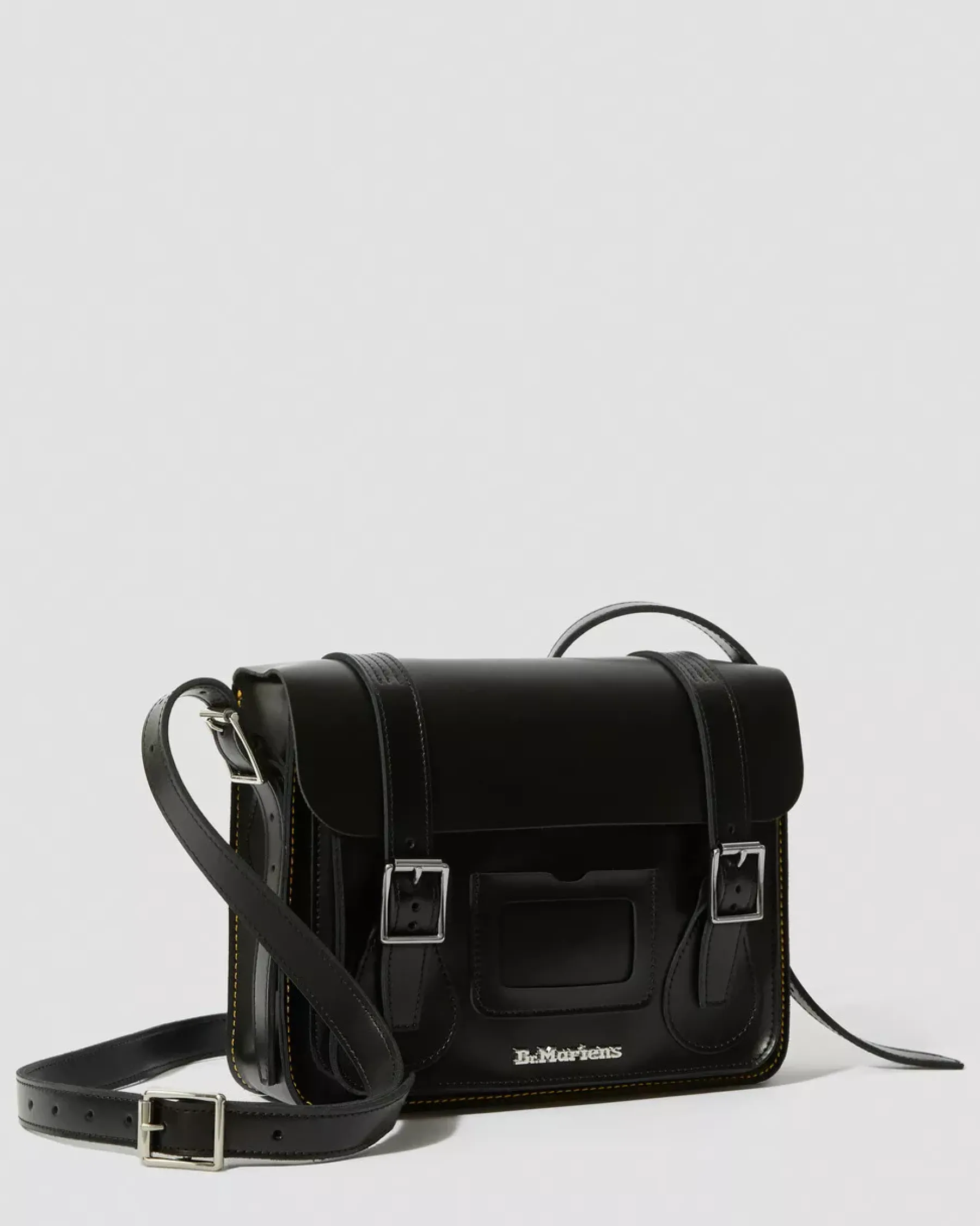 Accessories|Bags>Dr. Martens 11 inch Leather Messenger Bag Black — Kiev & Smooth