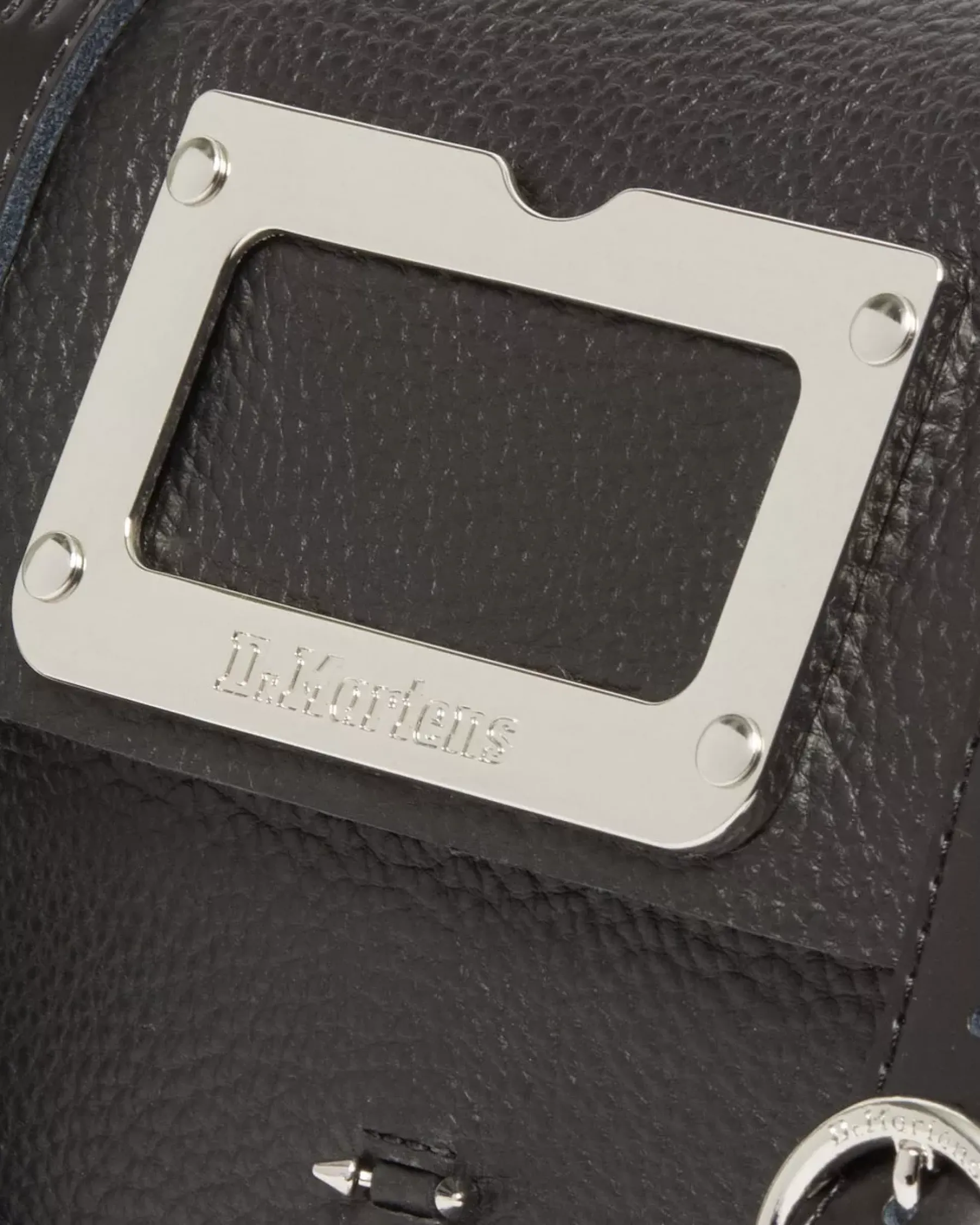 Accessories|Bags>Dr. Martens 11 Inch Piercing Leather Messenger Bag Black — Milled Nappa