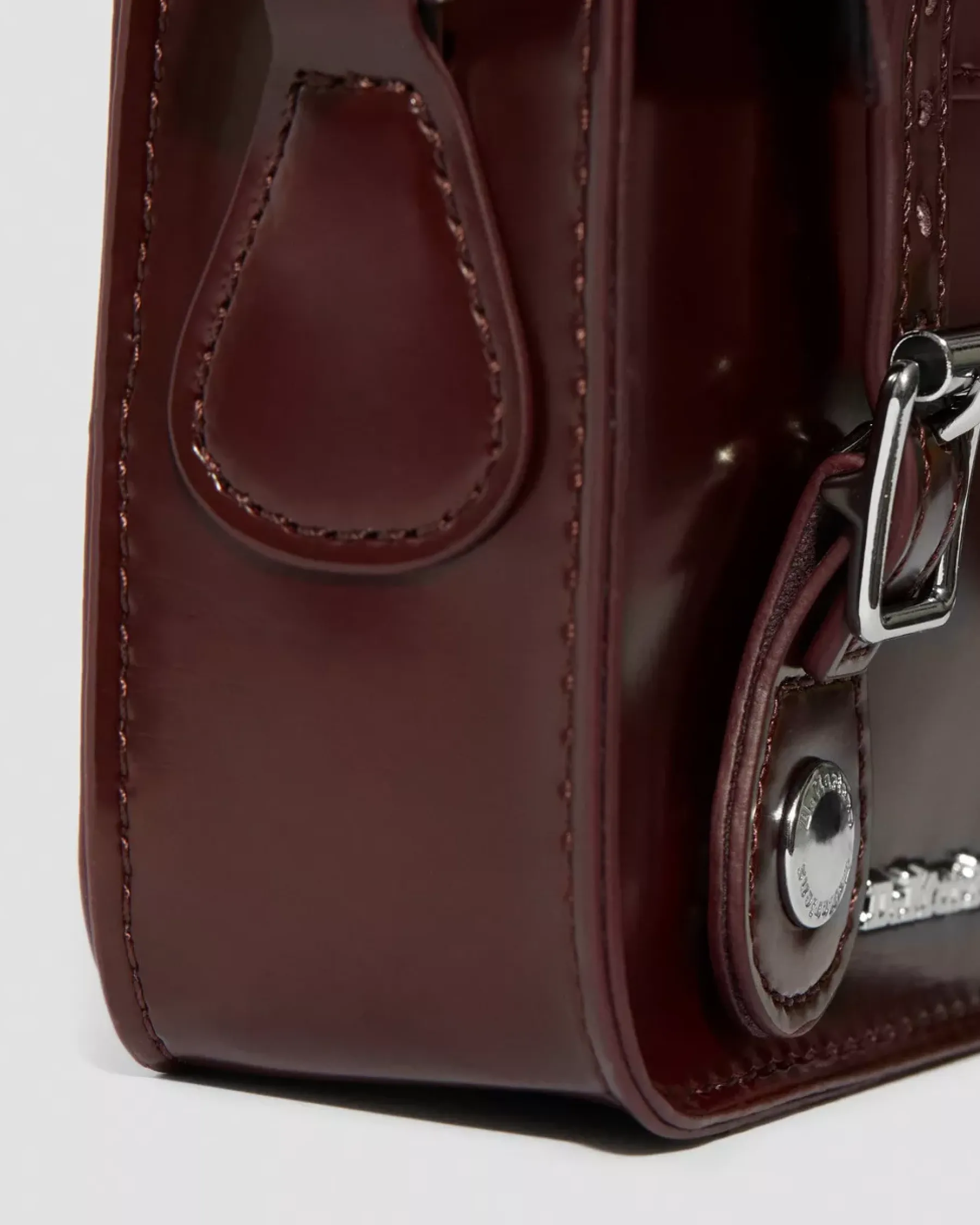 Accessories|Bags>Dr. Martens 7 Inch Vegan Crossbody Bag Cherry Red — Oxford Rub Off