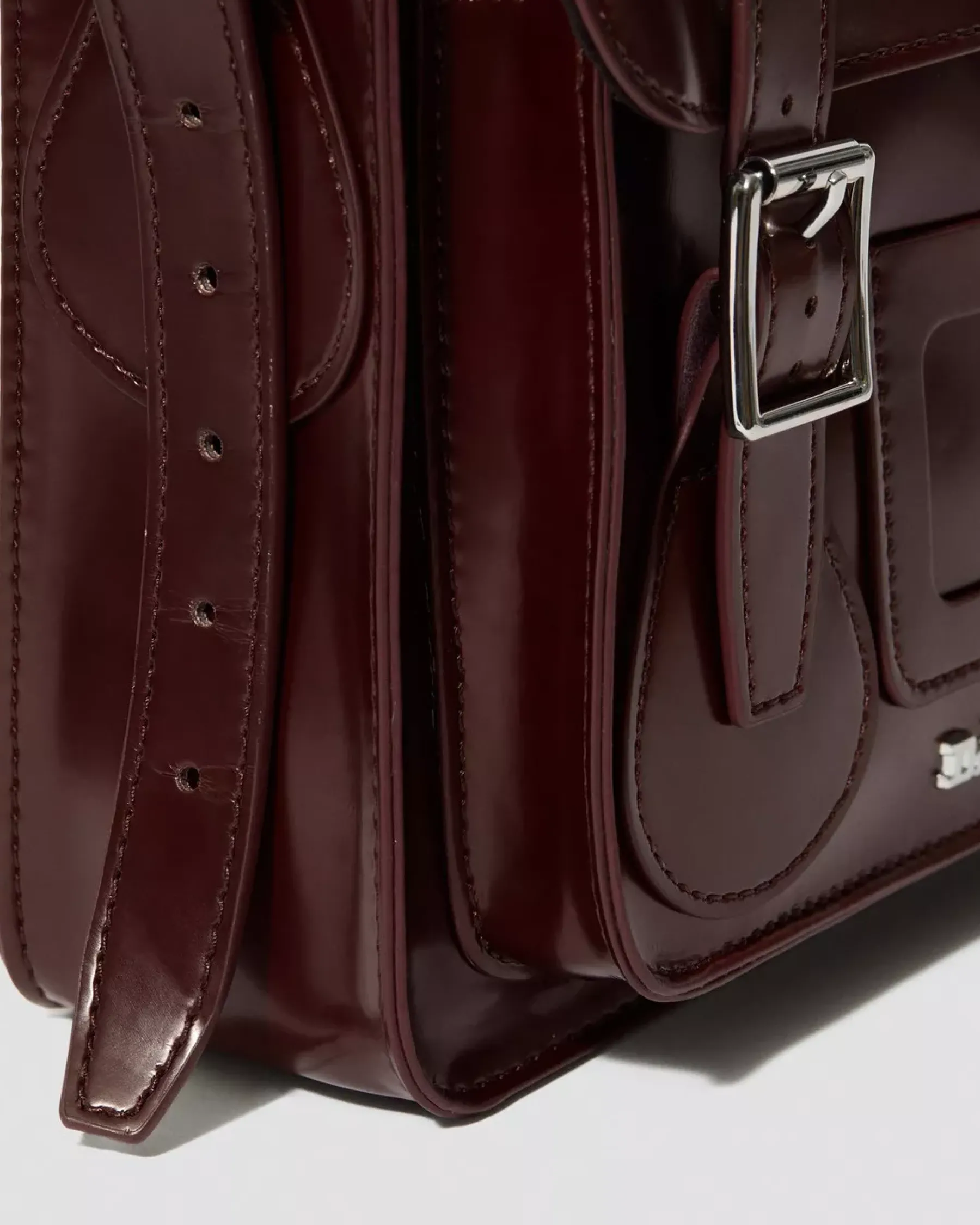 Accessories|Bags>Dr. Martens 11 Inch Vegan Messenger Bag Cherry Red — Oxford Rub Off