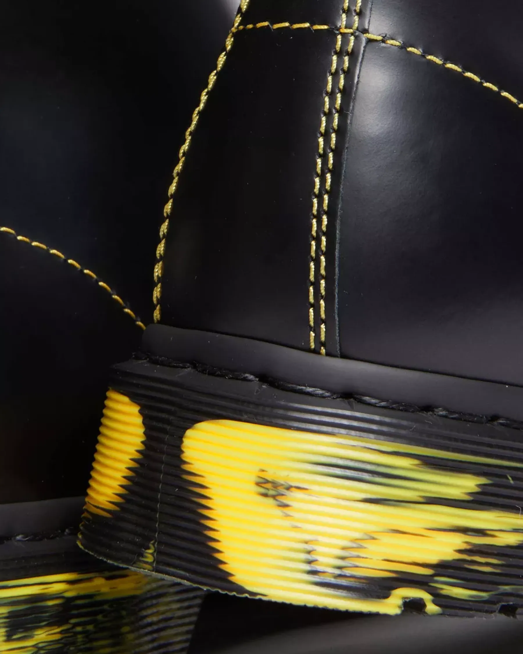 Sale|Originals>Dr. Martens 1460 Marbled Sole Smooth Leather Lace Up Boots Black — Smooth Leather
