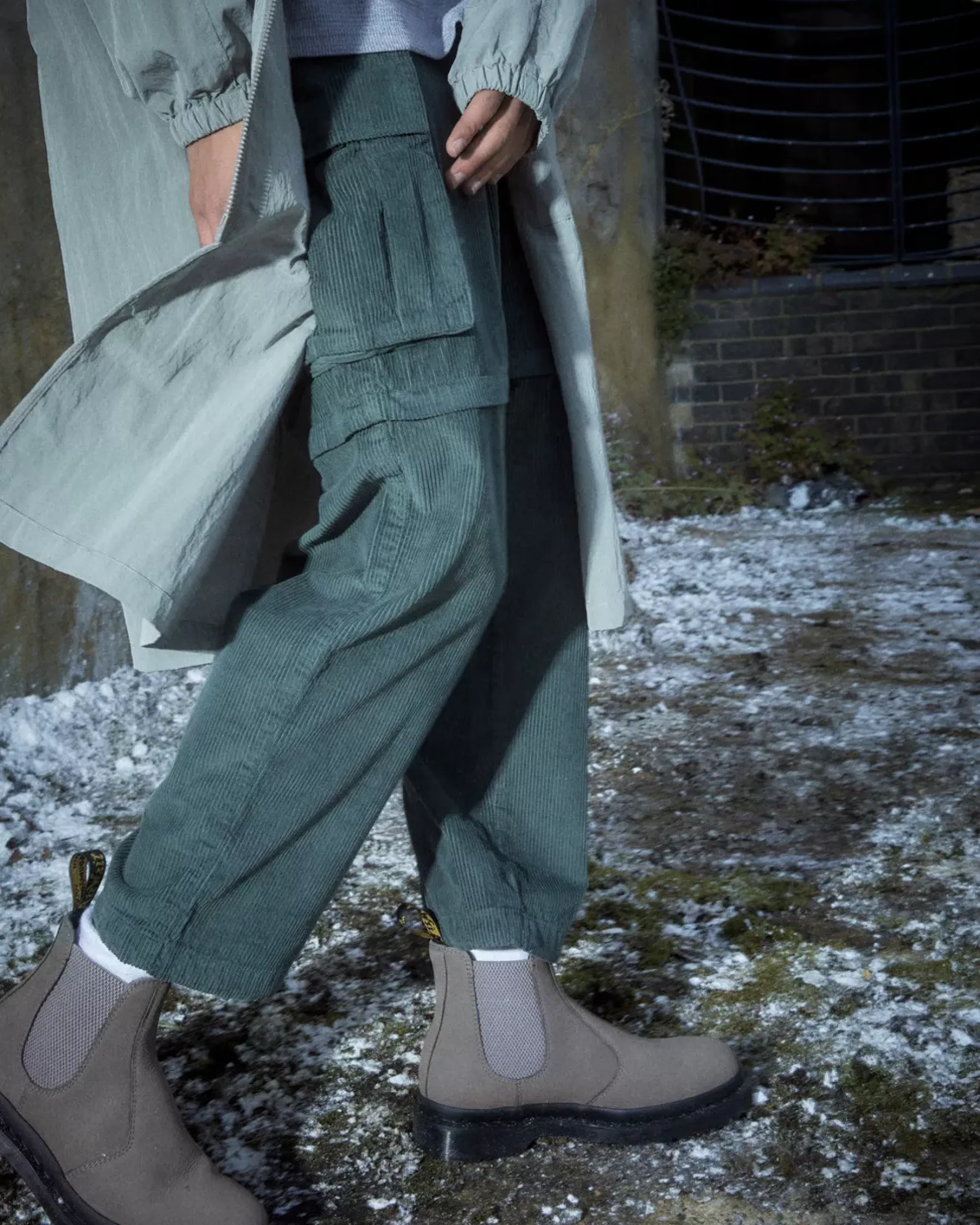 Sale|Originals>Dr. Martens 2976 Milled Nubuck Chelsea Boots NICKEL GREY — Milled Nubuck Wp