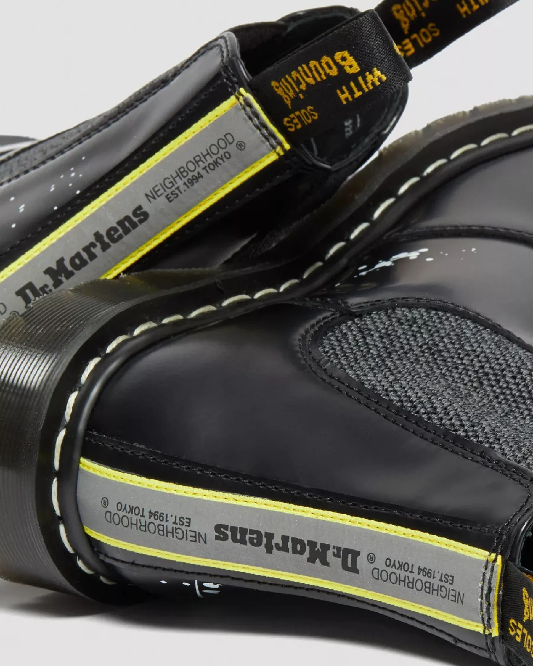 Sale|Originals>Dr. Martens 2976 Neighborhood Smooth Leather Chelsea Boots Black — Smooth Leather