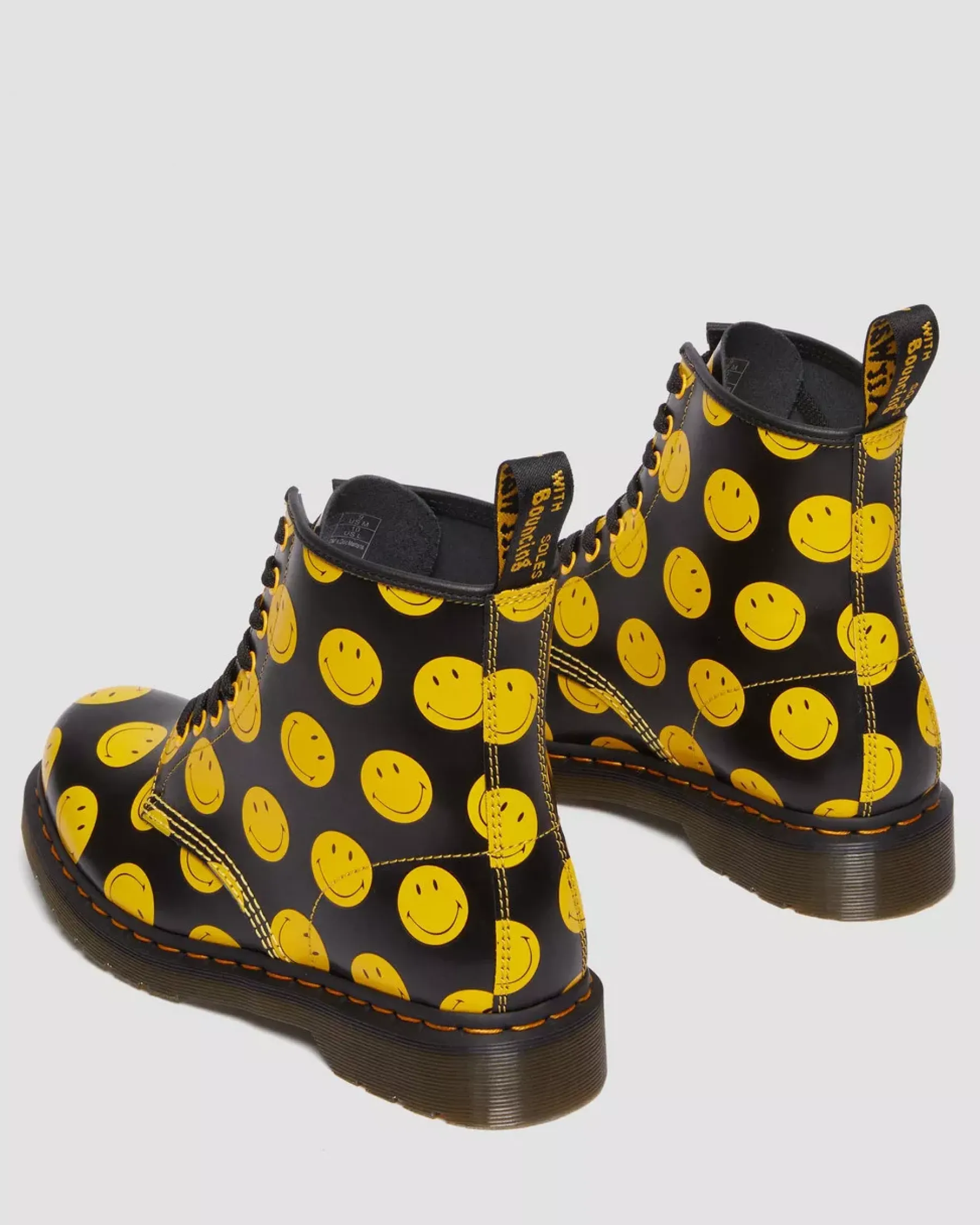 Originals|Ankle Boots>Dr. Martens 1460 Smiley® Smooth Leather Lace Up Boots Black — Smooth Leather