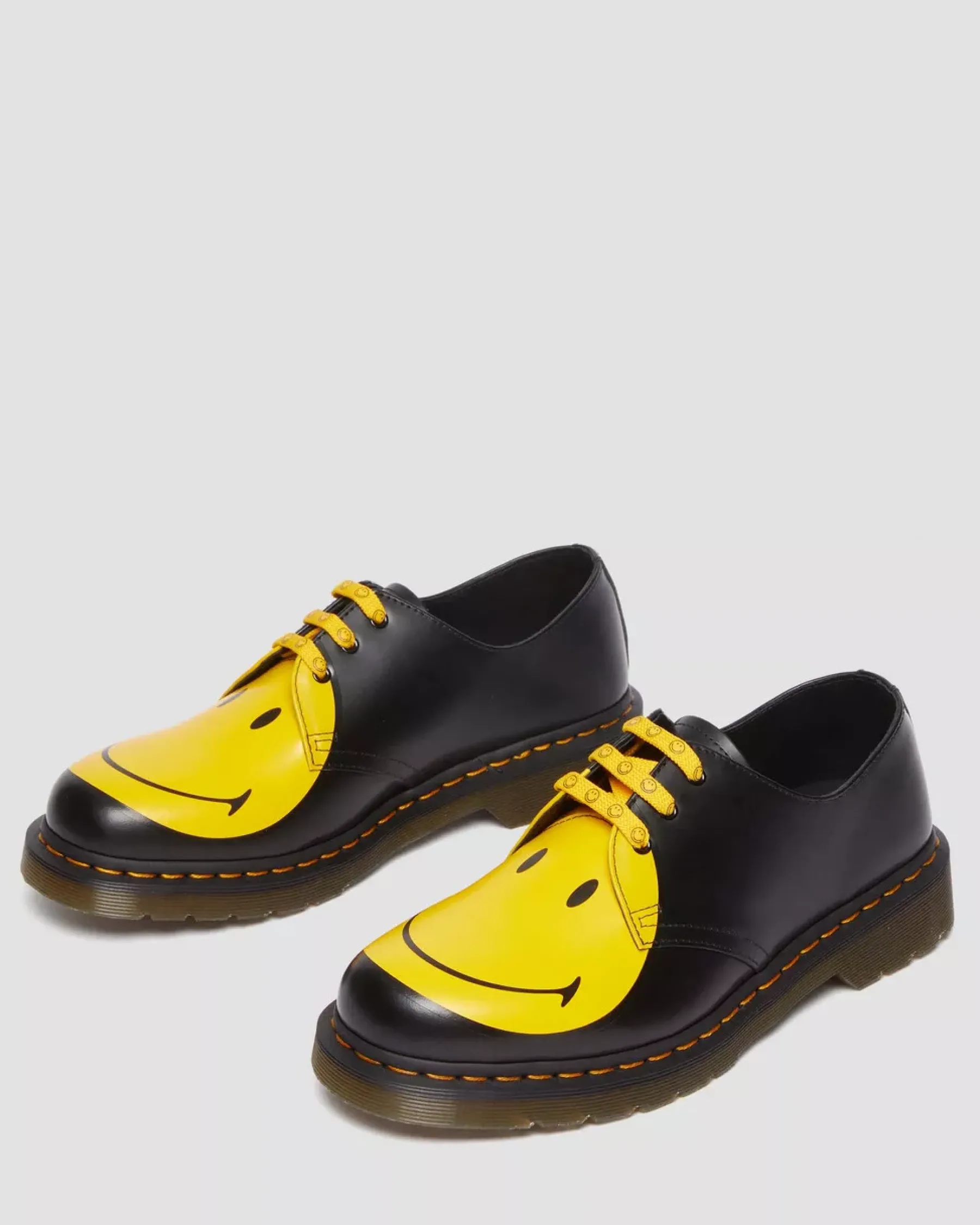 Originals|Oxfords>Dr. Martens 1461 Smiley® Smooth Leather Oxford Shoes Black — Smooth Leather