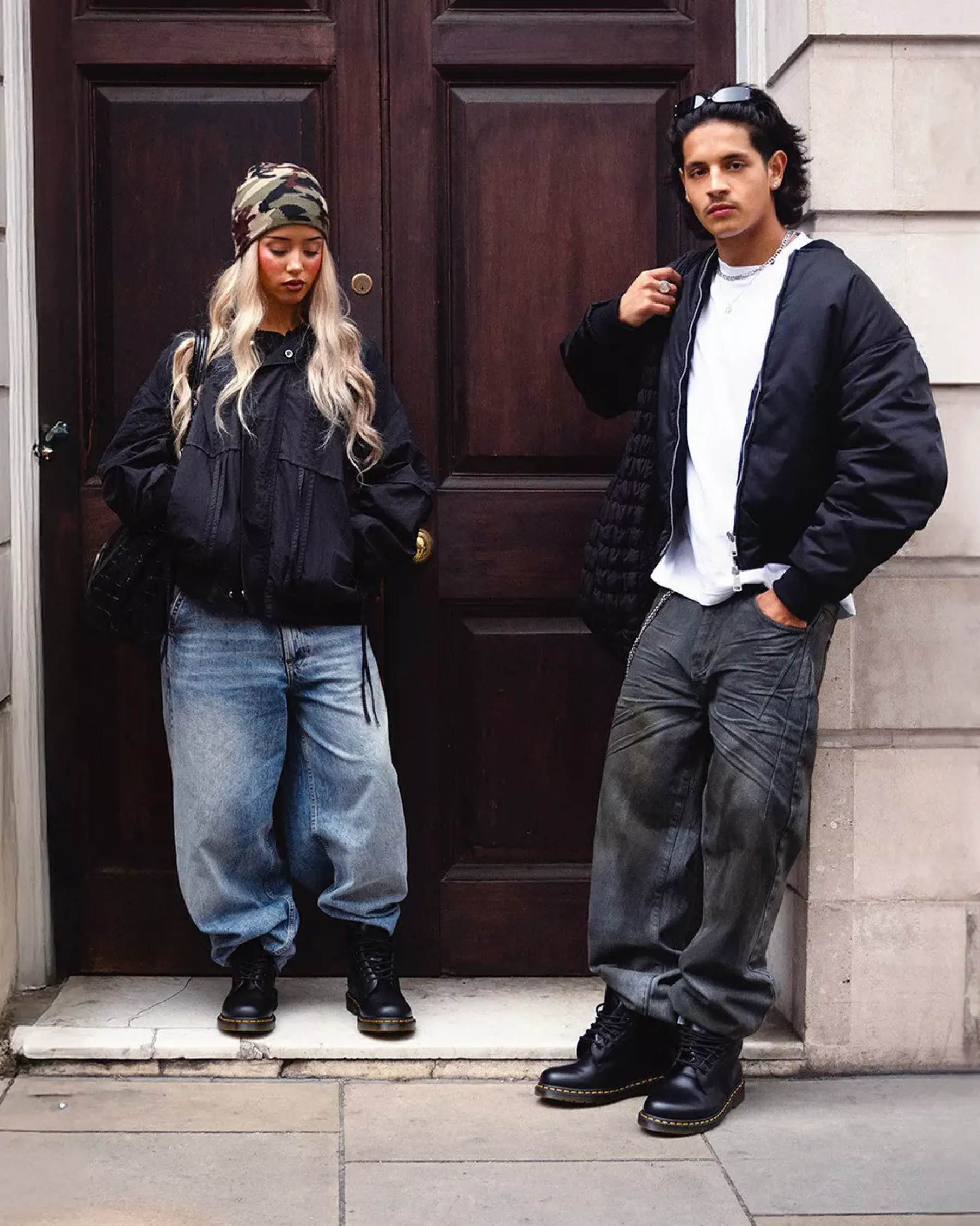 Bestsellers|Originals>Dr. Martens 1460 Smooth Leather Lace Up Boots Black — Smooth Leather