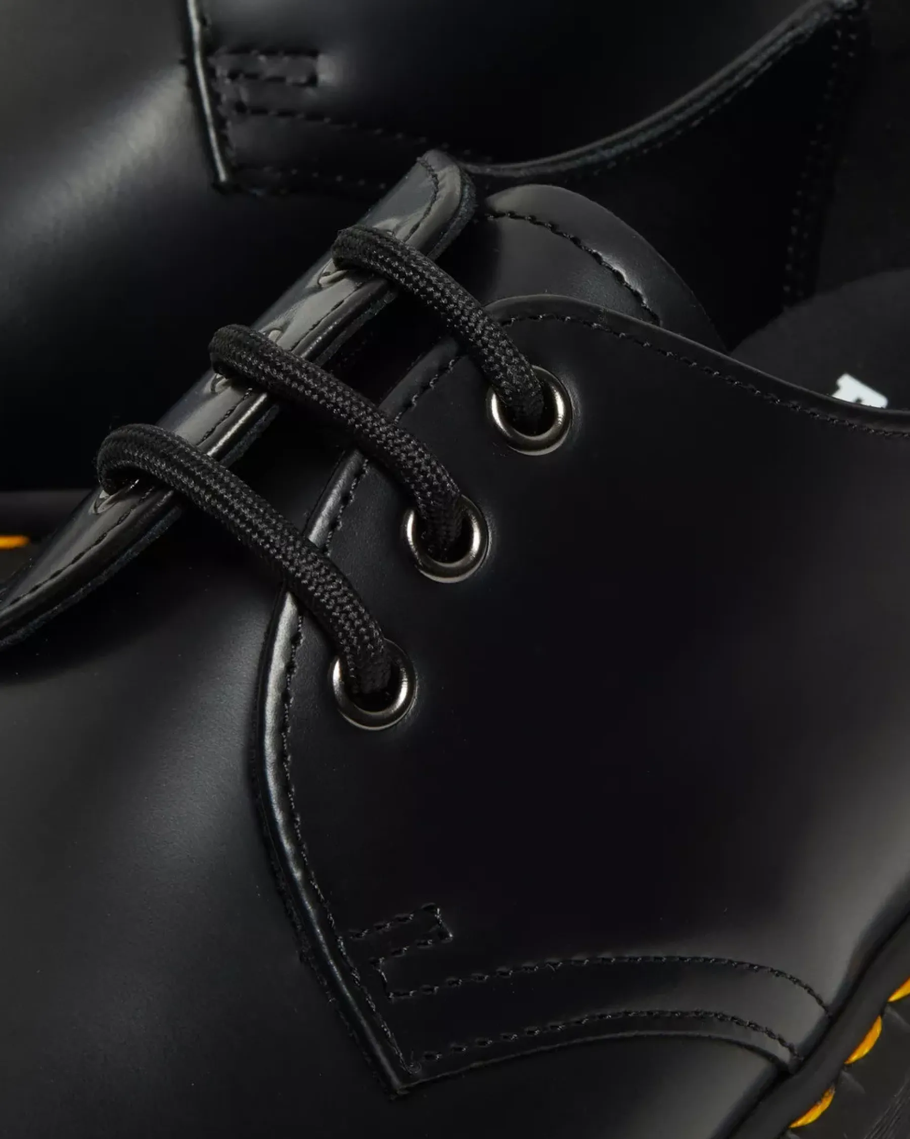 Bestsellers|Platform Shoes>Dr. Martens 1461 Smooth Leather Platform Shoes Black — Polished Smooth