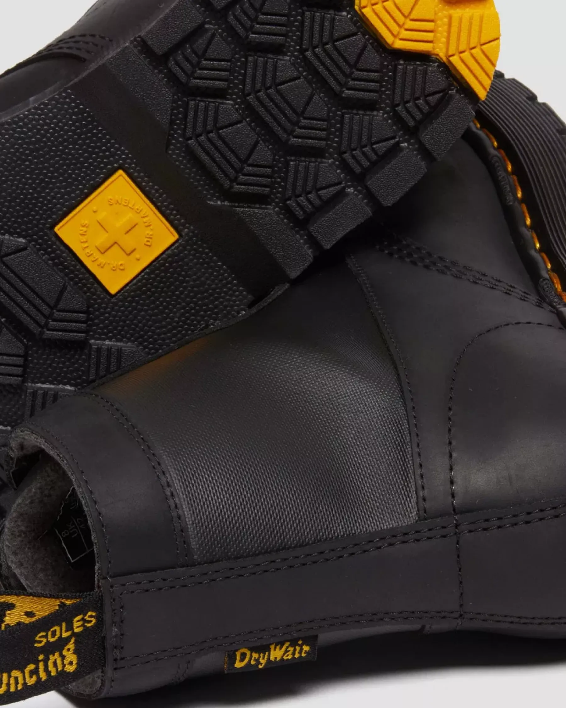 Originals|Ankle Boots>Dr. Martens 1460 Trinity Wintergrip Waterproof Boots BLACK