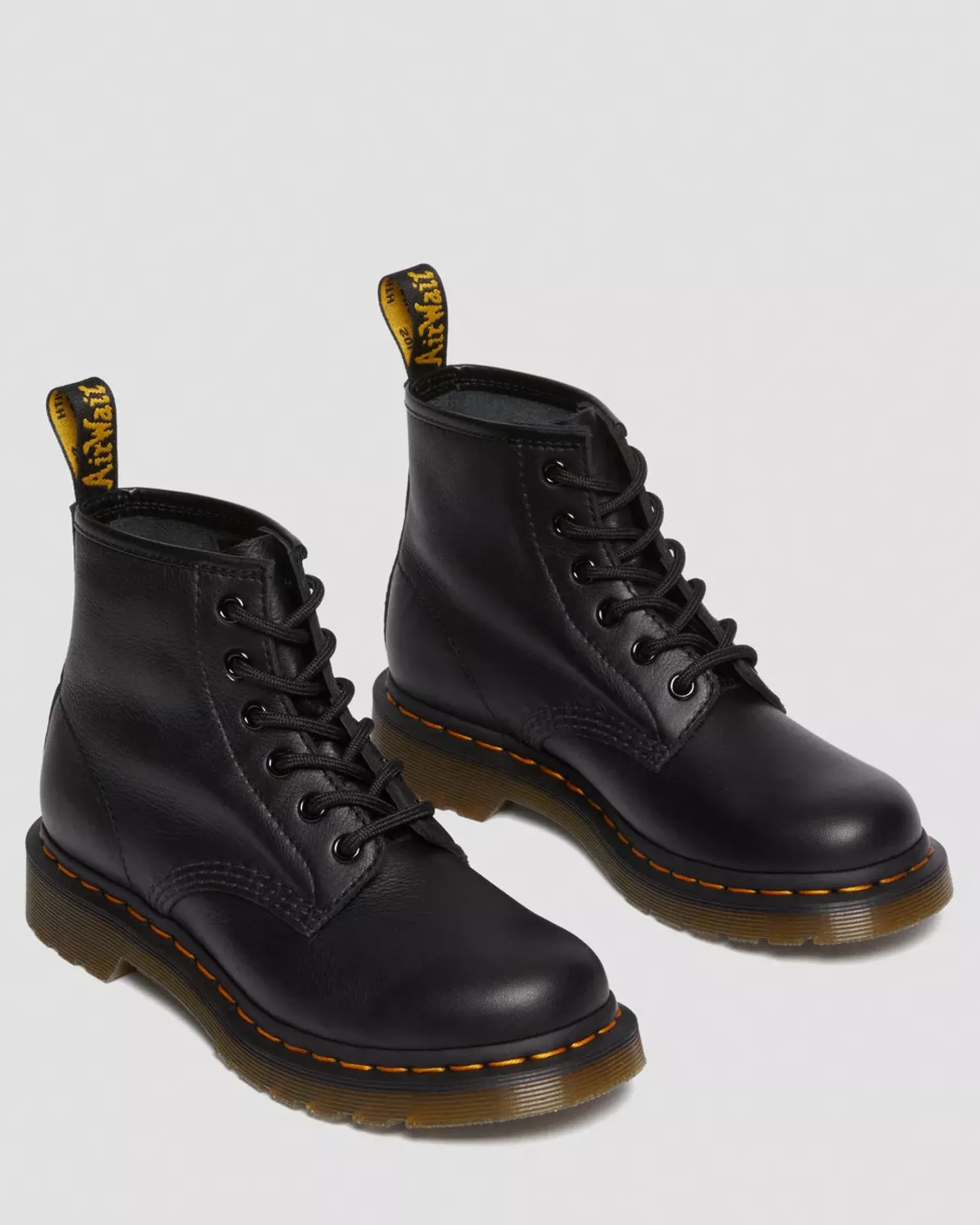 Originals|Ankle Boots>Dr. Martens 101 Virginia Leather Ankle Boots Black — Virginia