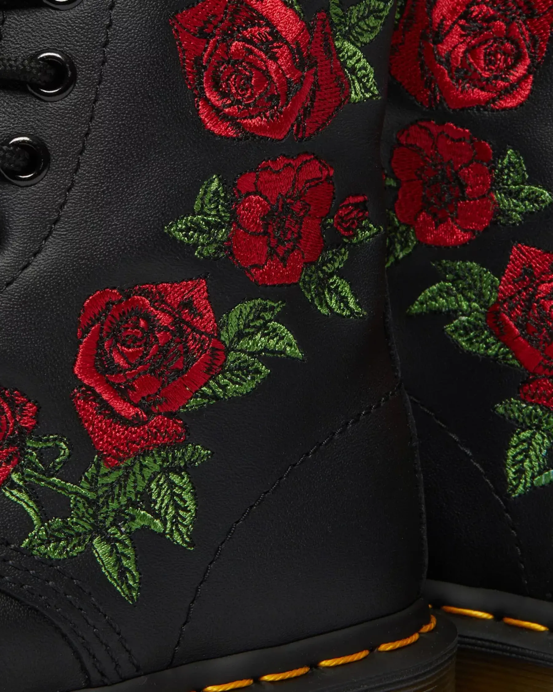 Bestsellers|Originals>Dr. Martens 1460 Vonda Floral Leather Lace Up Boots Black — Softy T