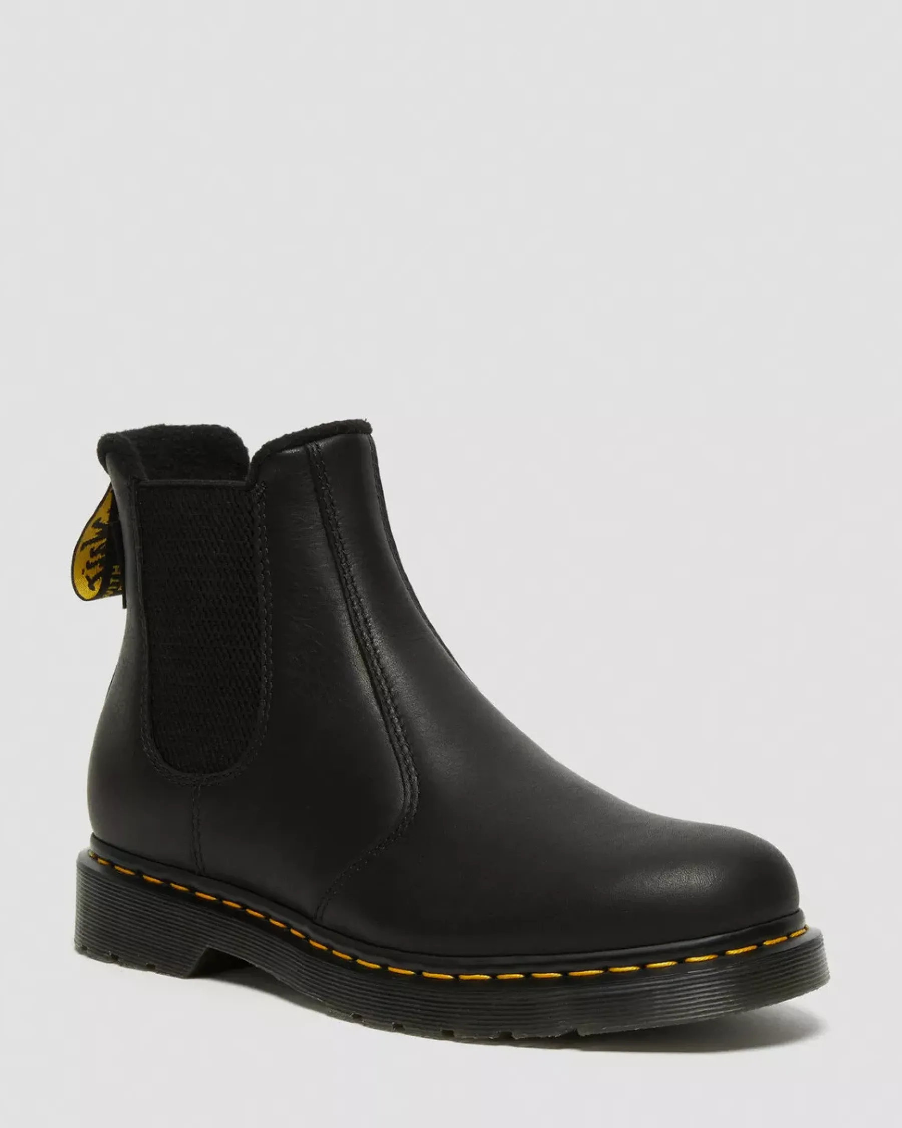 Originals|Winter Boots>Dr. Martens 2976 Warmwair Leather Chelsea Boots Black — Valor Wp