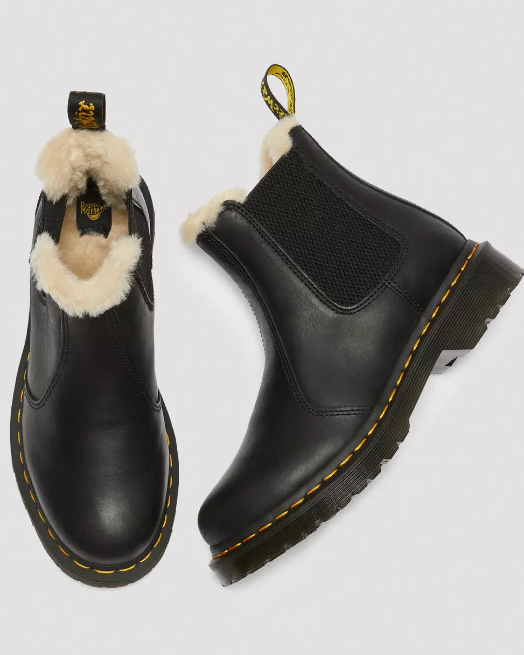 Bestsellers|Chelsea Boots>Dr. Martens 2976 Women's Faux Fur Lined Chelsea Boots Black — Burnished Wyoming
