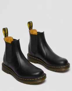 Originals|Chelsea Boots><noscript><img width=