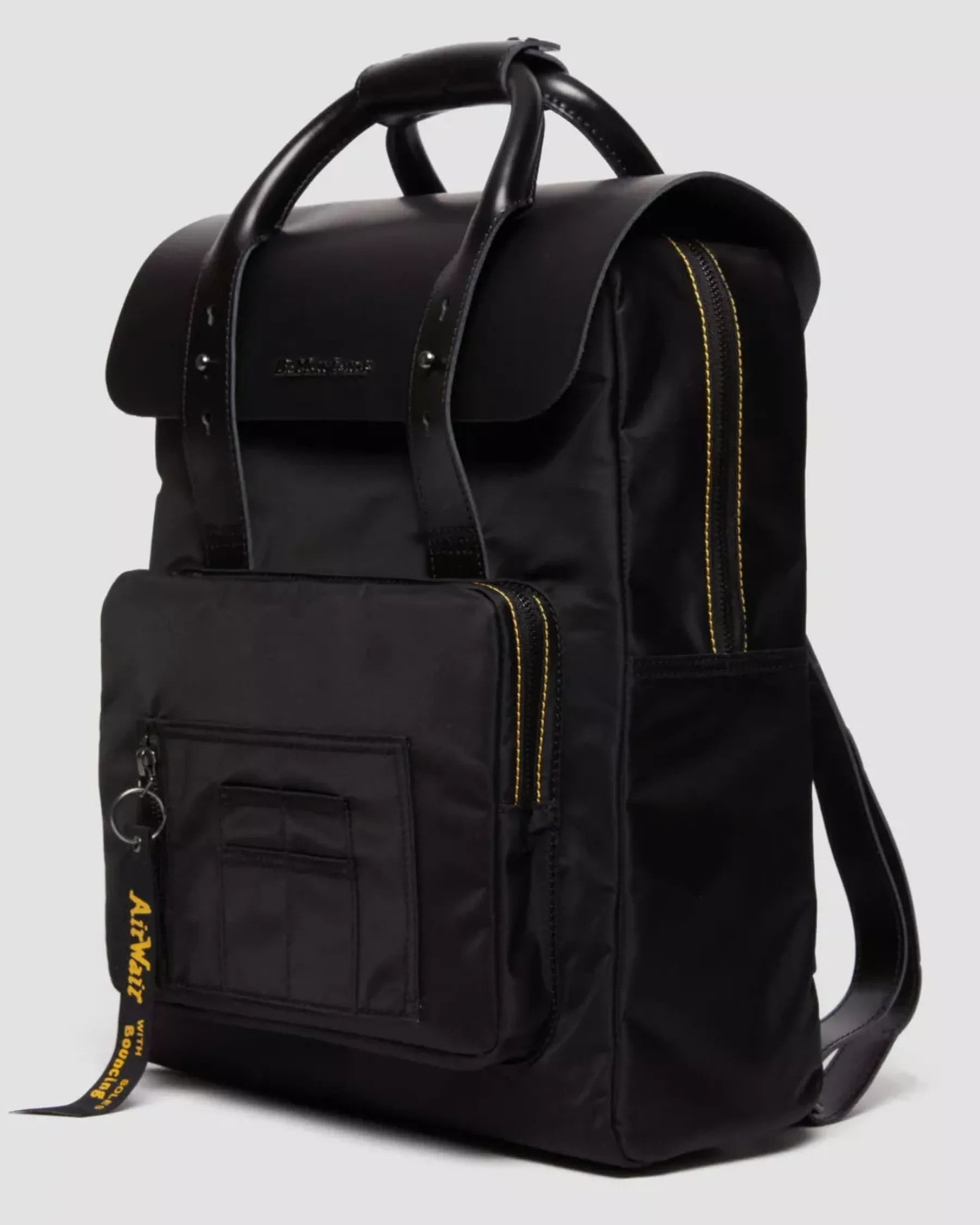 Accessories|Collaborations>Dr. Martens Alpha Industries Leather & Nylon Backpack Black