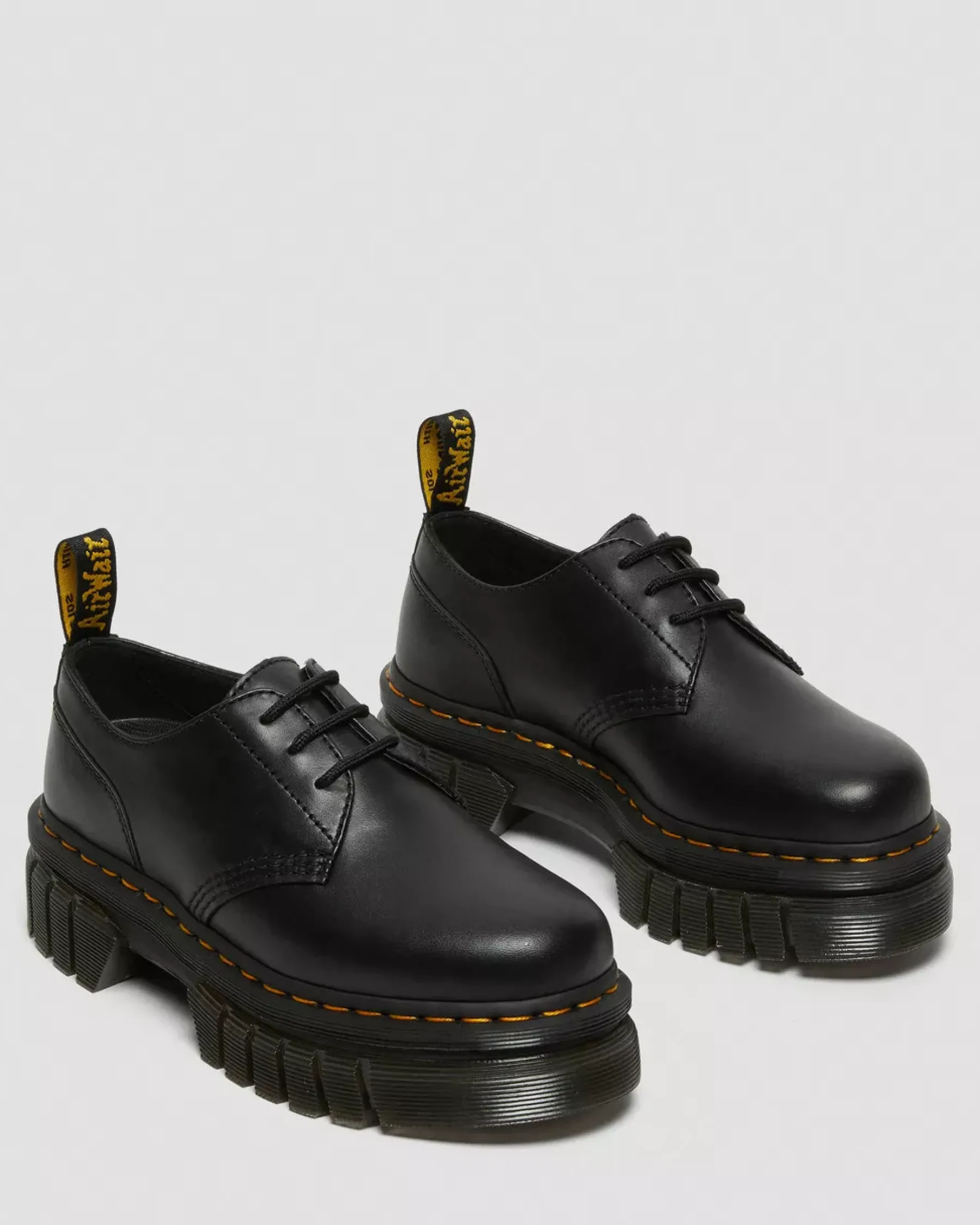 Platform Shoes|Oxfords>Dr. Martens Audrick Nappa Leather Platform Shoes Black — Nappa Lux