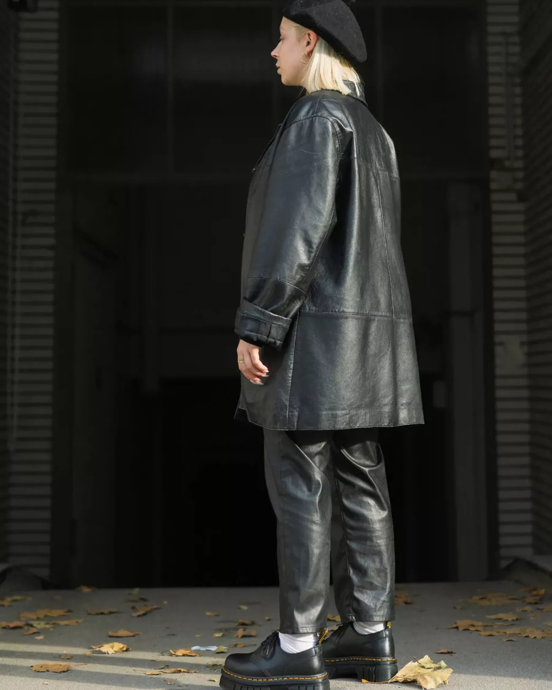 Platform Shoes|Oxfords>Dr. Martens Audrick Nappa Leather Platform Shoes Black — Nappa Lux