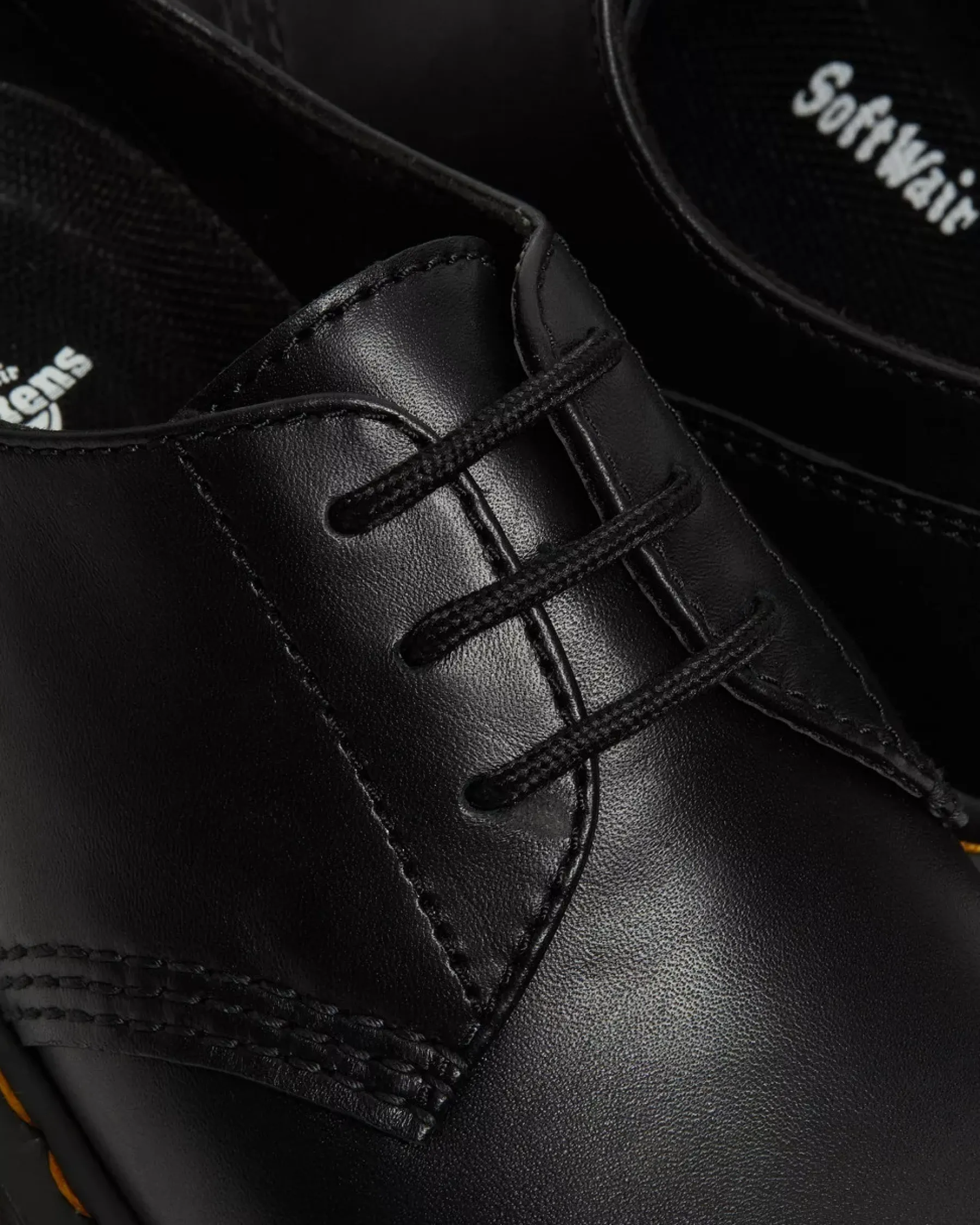 Platform Shoes|Oxfords>Dr. Martens Audrick Nappa Leather Platform Shoes Black — Nappa Lux