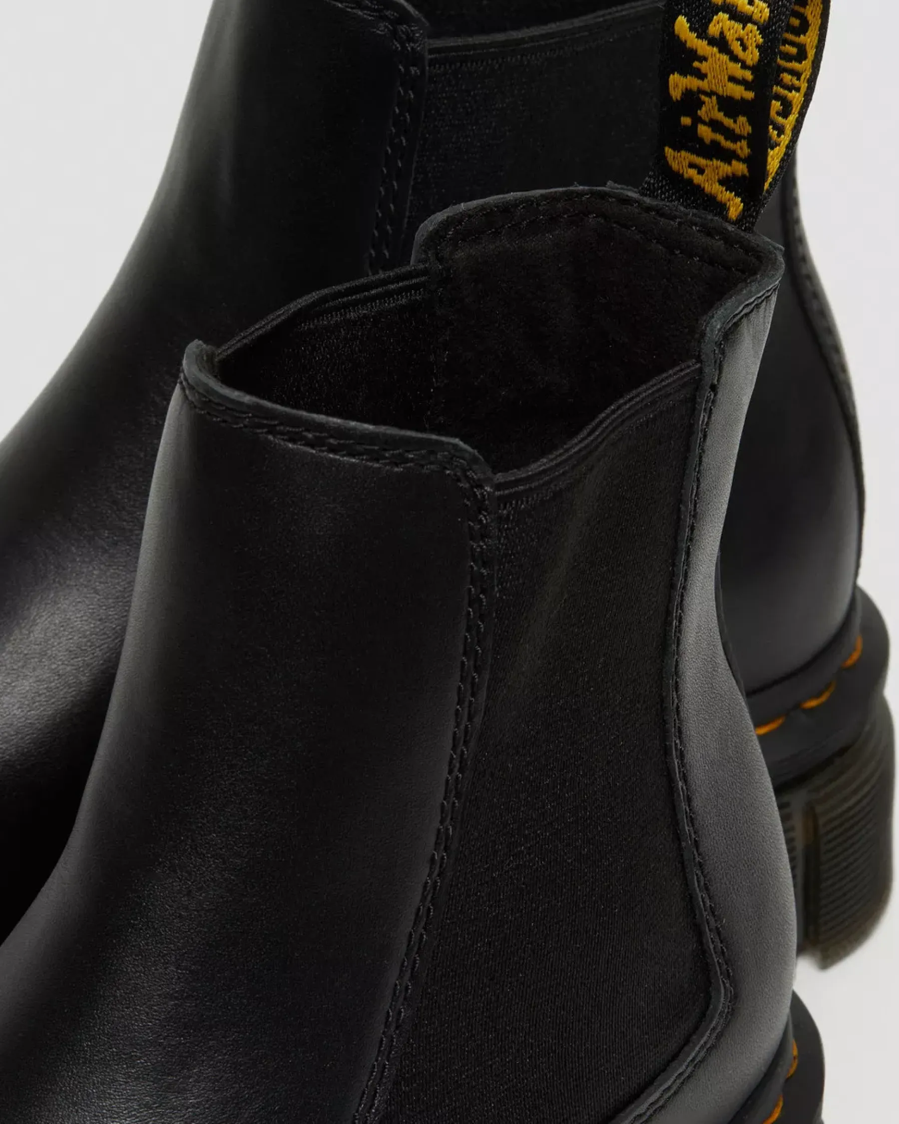 Platform Boots|Chelsea Boots>Dr. Martens Audrick Nappa Leather Platform Chelsea Boots Black — Nappa Lux