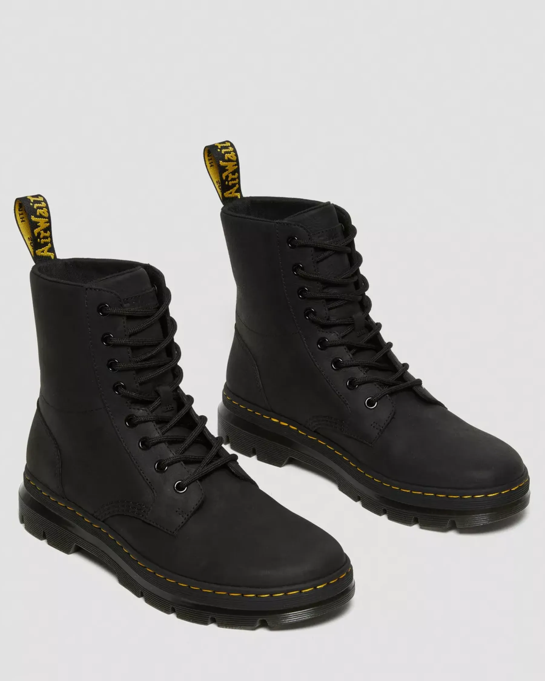 Bestsellers|Ankle Boots>Dr. Martens Combs Leather Casual Boots Black — Wyoming