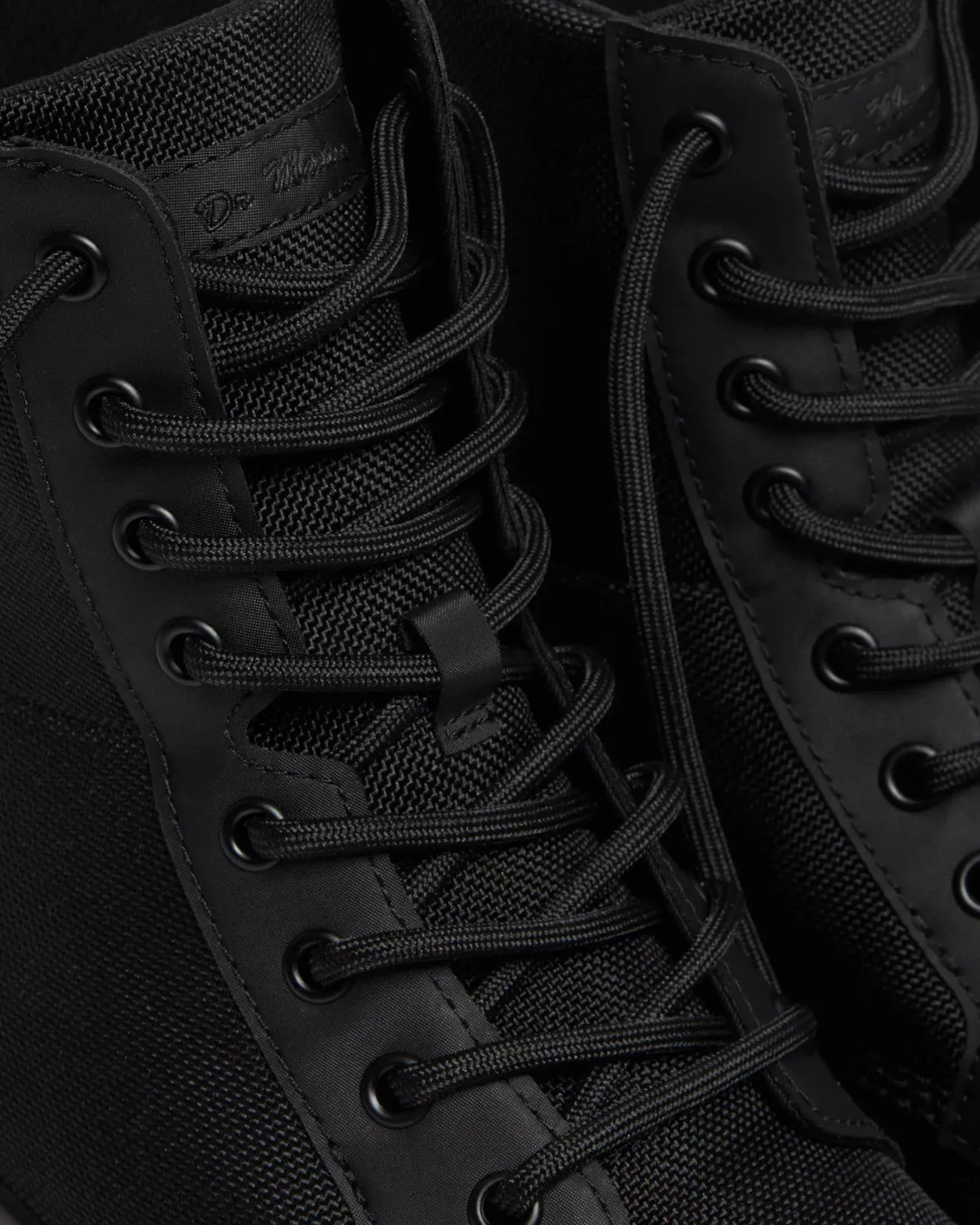 Casual Boots|Ankle Boots>Dr. Martens Combs Poly Casual Boots Black — Extra Tough Poly+Rubbery