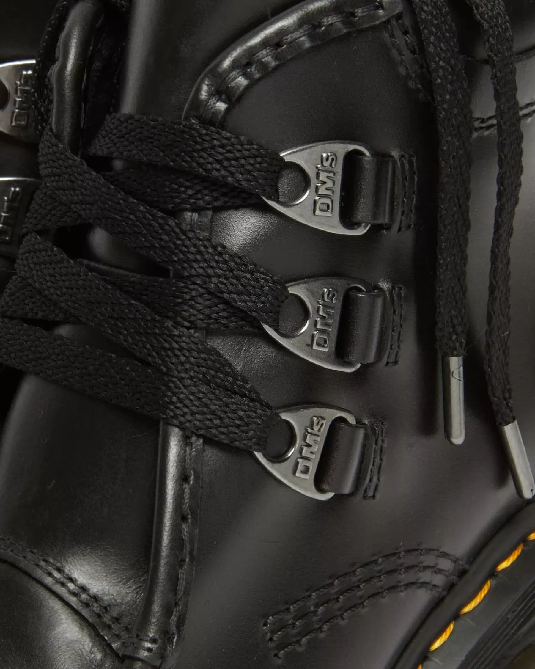 Heeled Boots|Boots>Dr. Martens Corran 3-Eye Atlas Leather Heeled Boots Black — Atlas