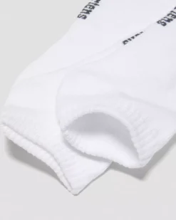 Socks|Sale><noscript><img width=