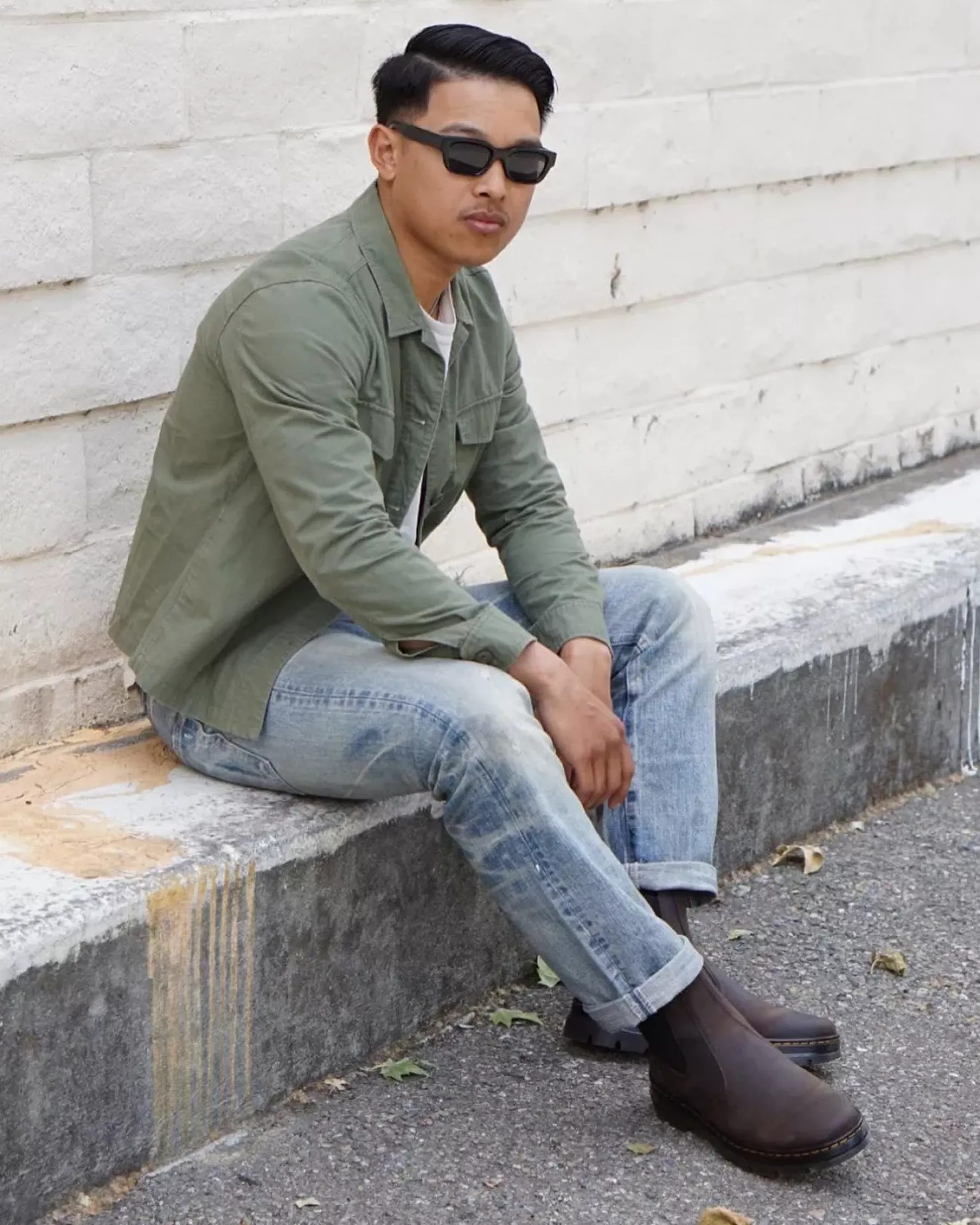 Chelsea Boots|Casual Boots>Dr. Martens Embury Crazy Horse Leather Casual Boots Brown — Crazy Horse