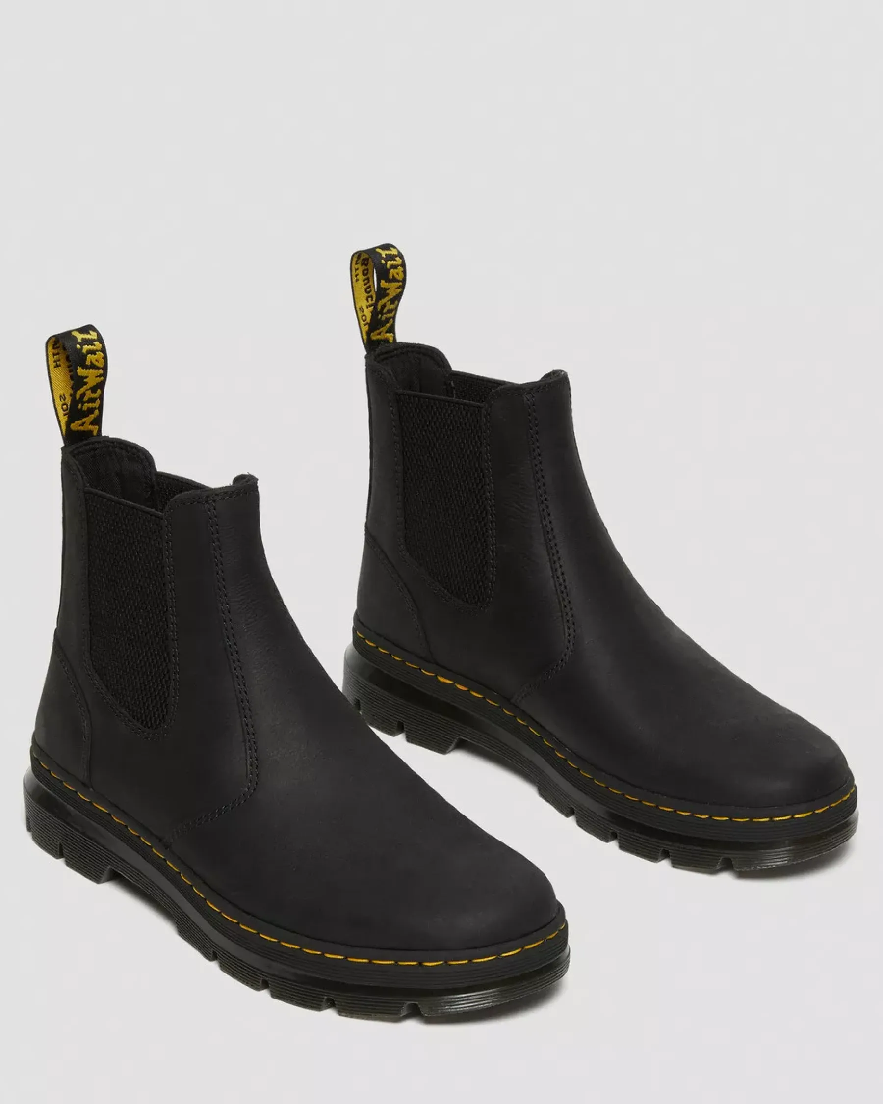 Bestsellers|Chelsea Boots>Dr. Martens Embury Leather Casual Chelsea Boots Black — Wyoming