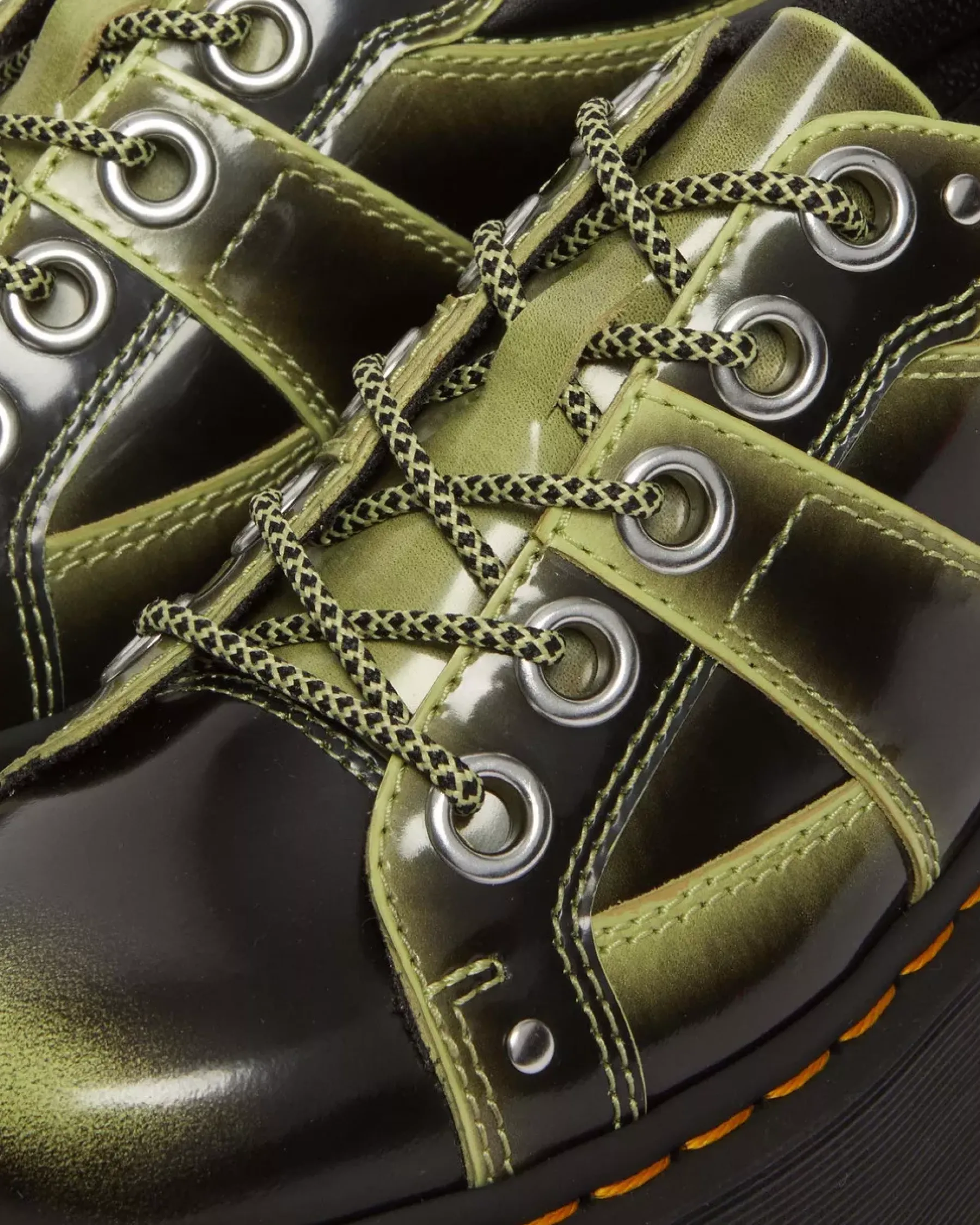Platform Shoes|Shoes>Dr. Martens 5-Eye Max Distressed Leather Platform Shoes Lime Green — Arcadia