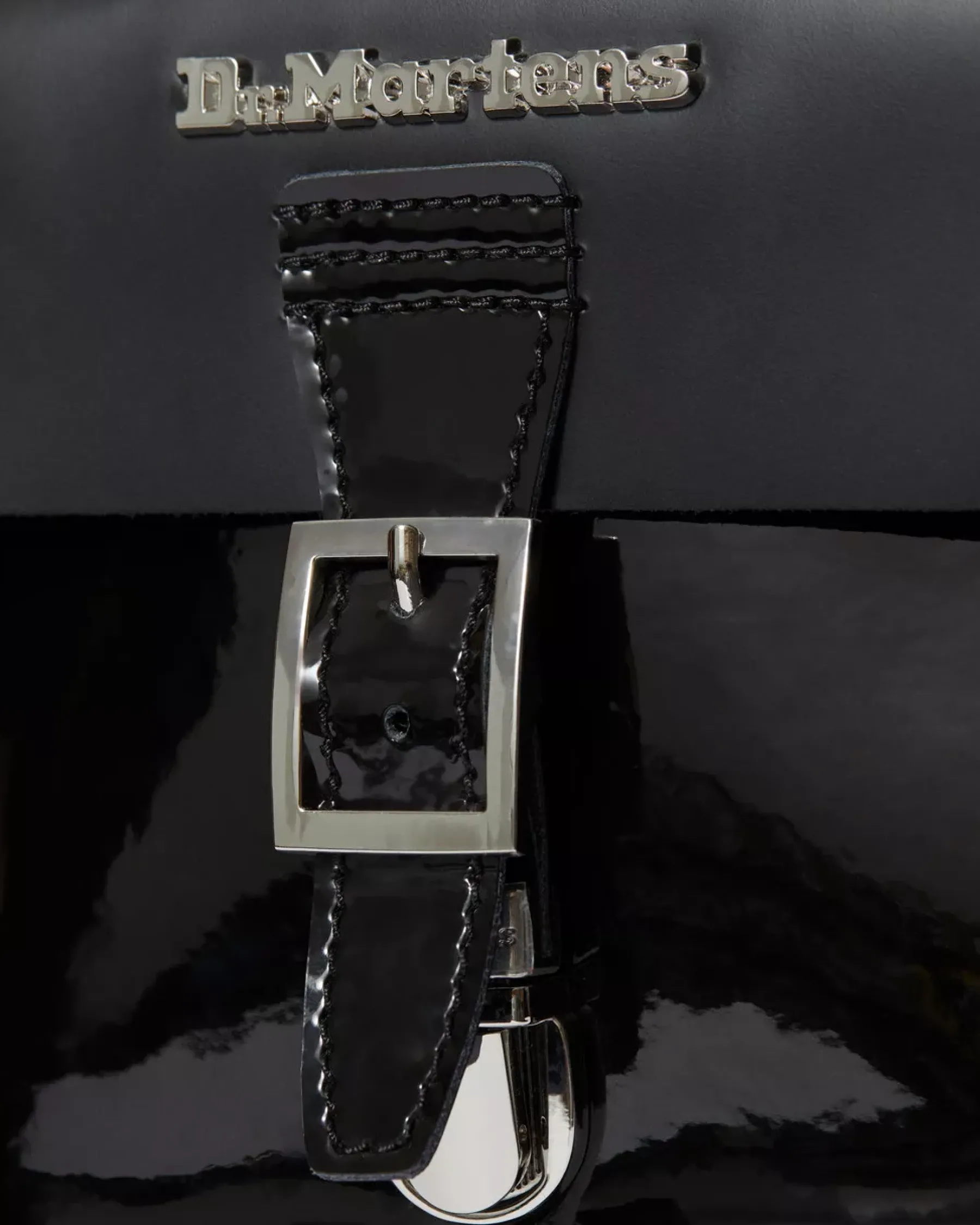 Accessories|Bags>Dr. Martens Heart Shaped Leather Backpack Black — Kiev