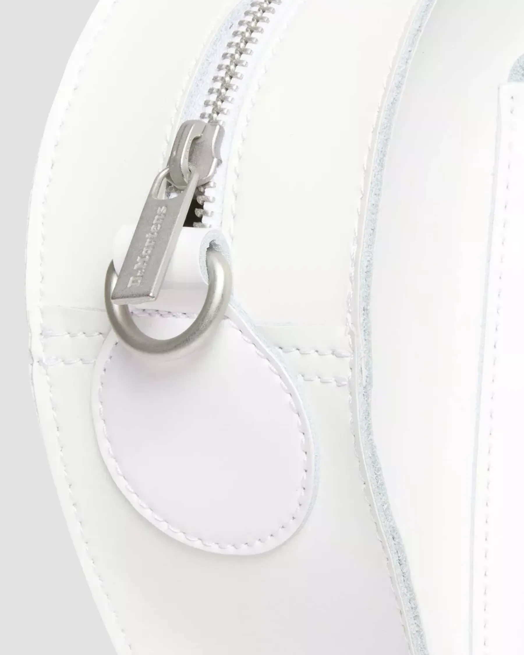 Accessories|Bags>Dr. Martens Heart Shaped Leather Backpack White — Kiev