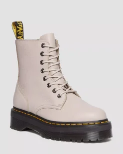 Platform Boots|Ankle Boots>Dr. Martens Jadon III Boot Pisa Leather Platforms VINTAGE TAUPE — Pisa