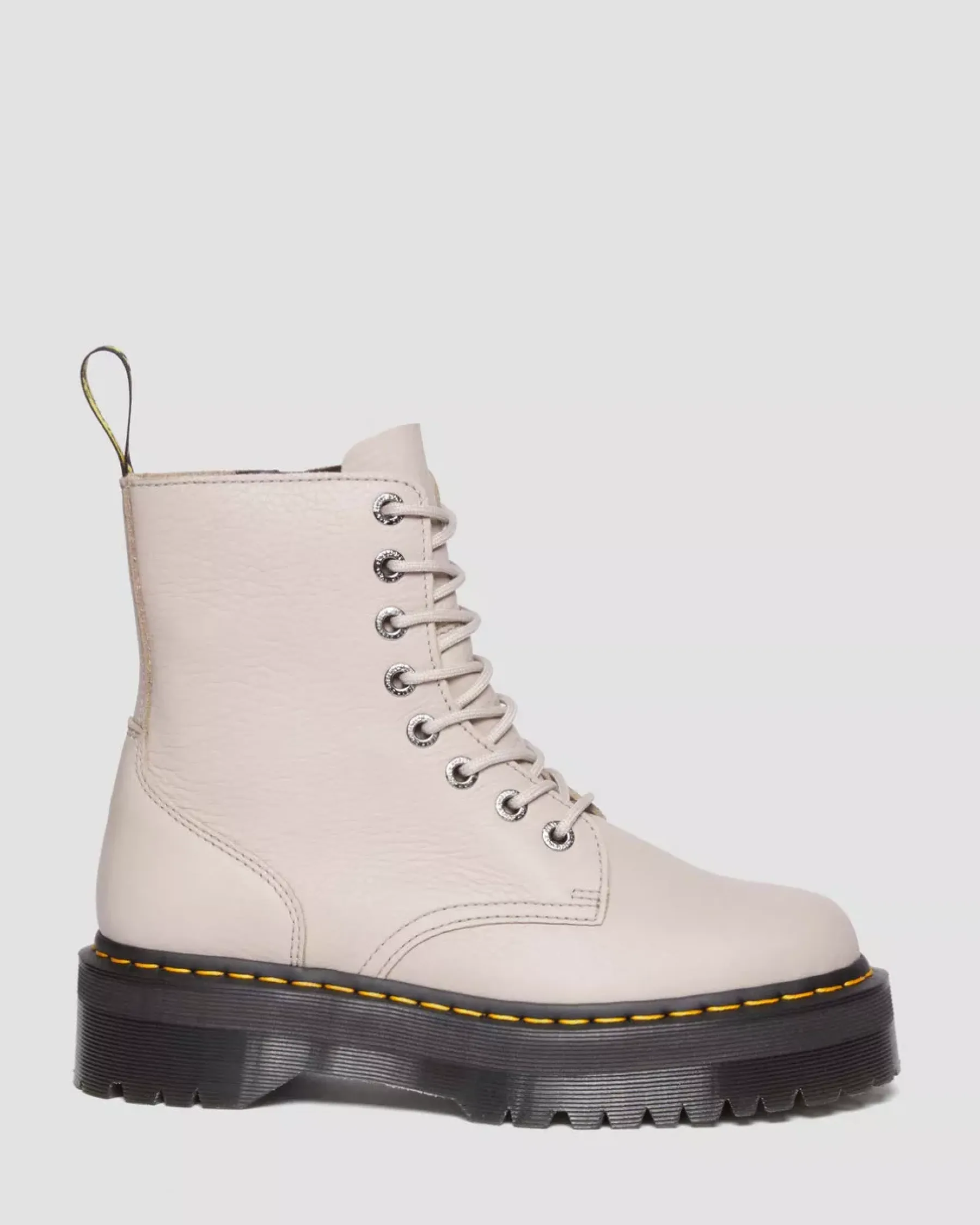 Platform Boots|Ankle Boots>Dr. Martens Jadon III Boot Pisa Leather Platforms VINTAGE TAUPE — Pisa