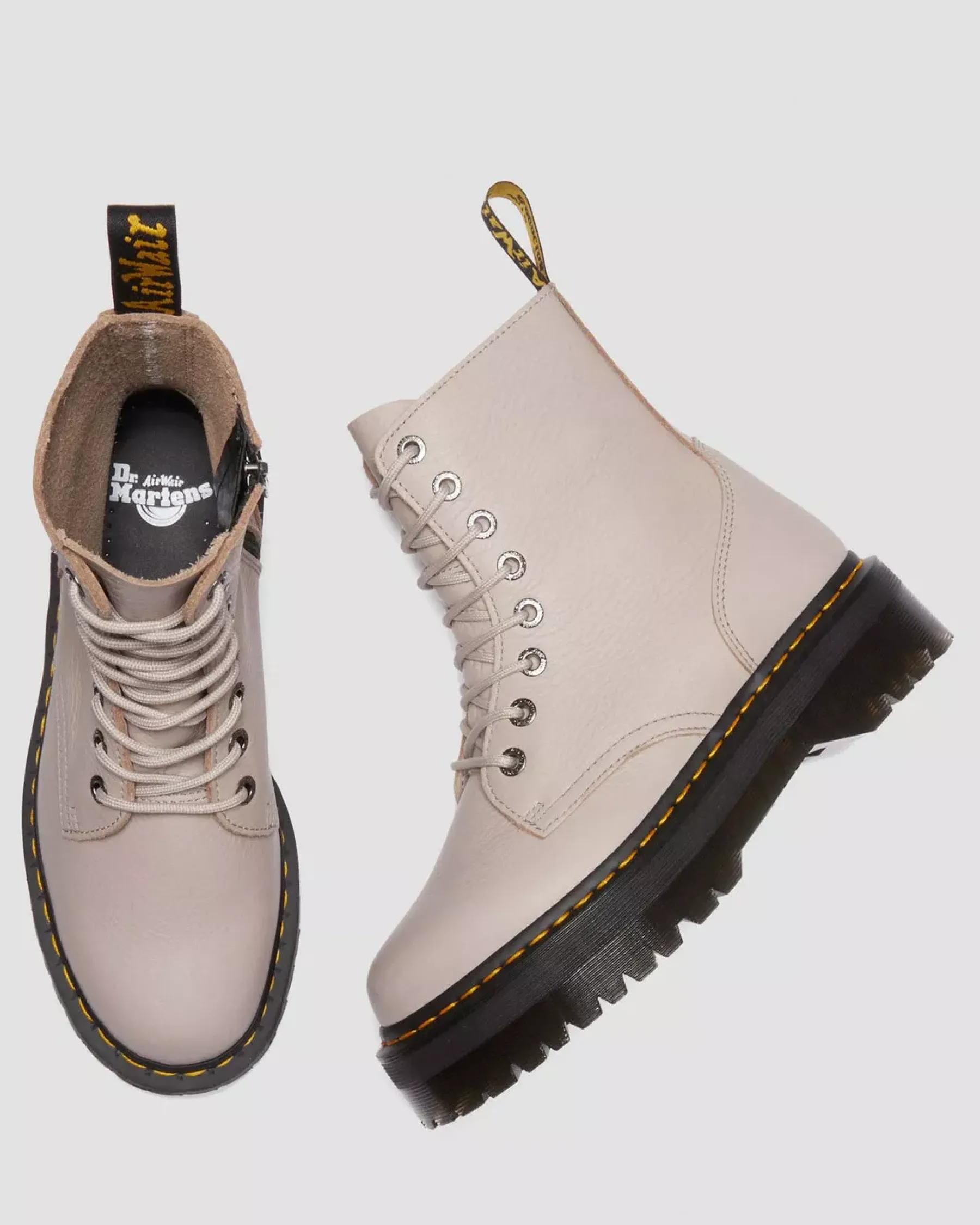 Platform Boots|Ankle Boots>Dr. Martens Jadon III Boot Pisa Leather Platforms VINTAGE TAUPE — Pisa