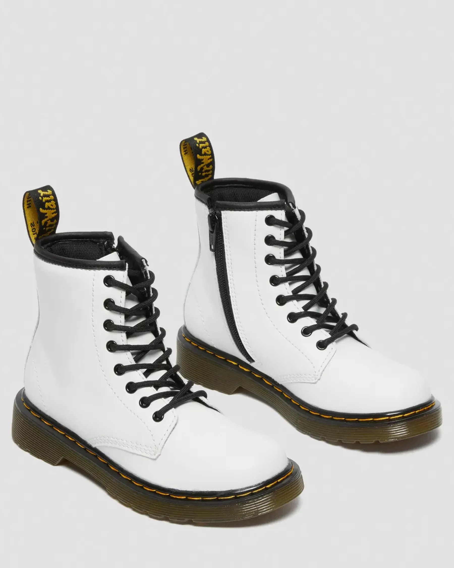 School Styles|Junior / 5-7 Years>Dr. Martens Junior 1460 Leather Lace Up Boots White — Romario