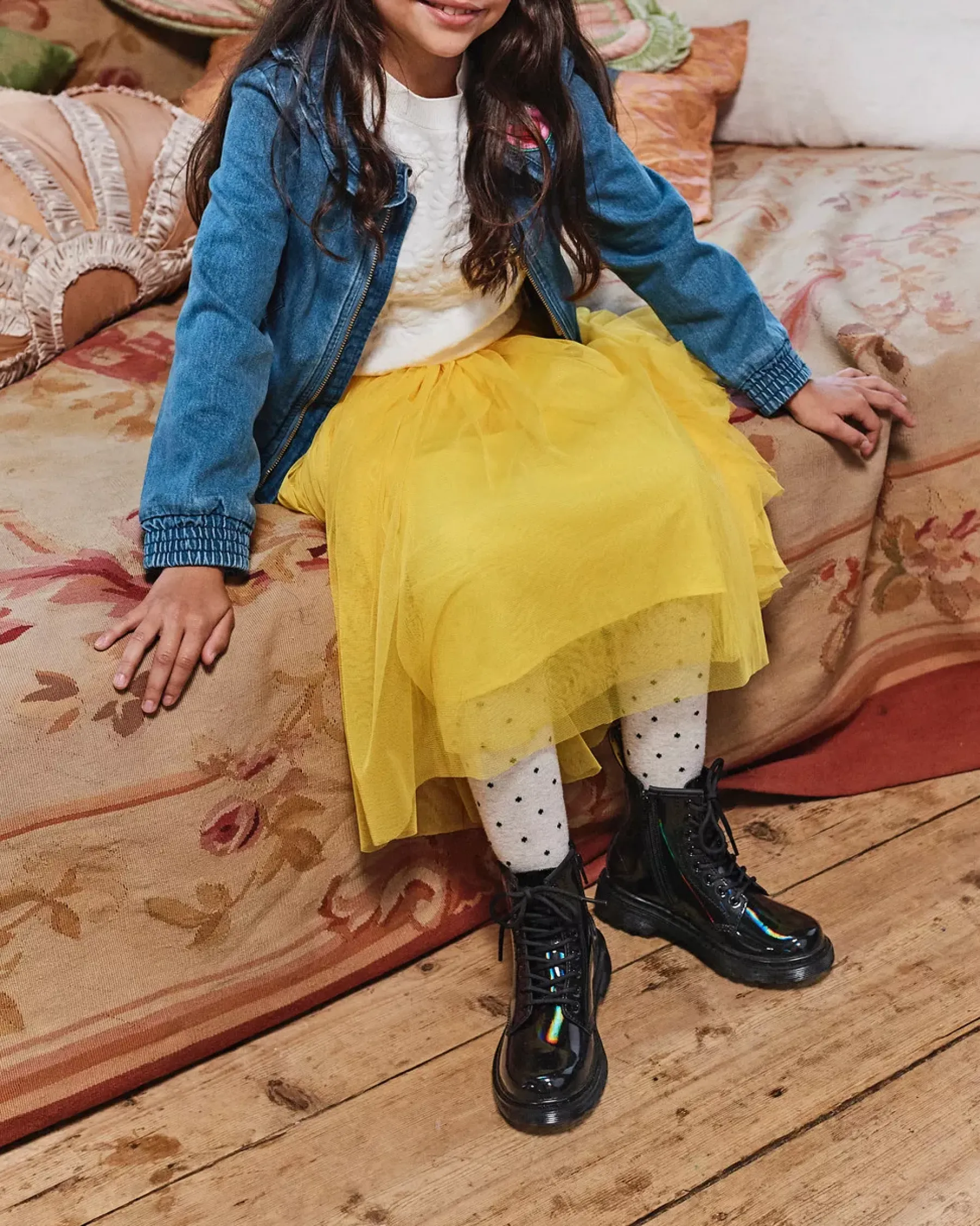 School Styles|Junior / 5-7 Years>Dr. Martens Junior 1460 Rainbow Patent Leather Lace Up Boots Black — Rainbow Patent