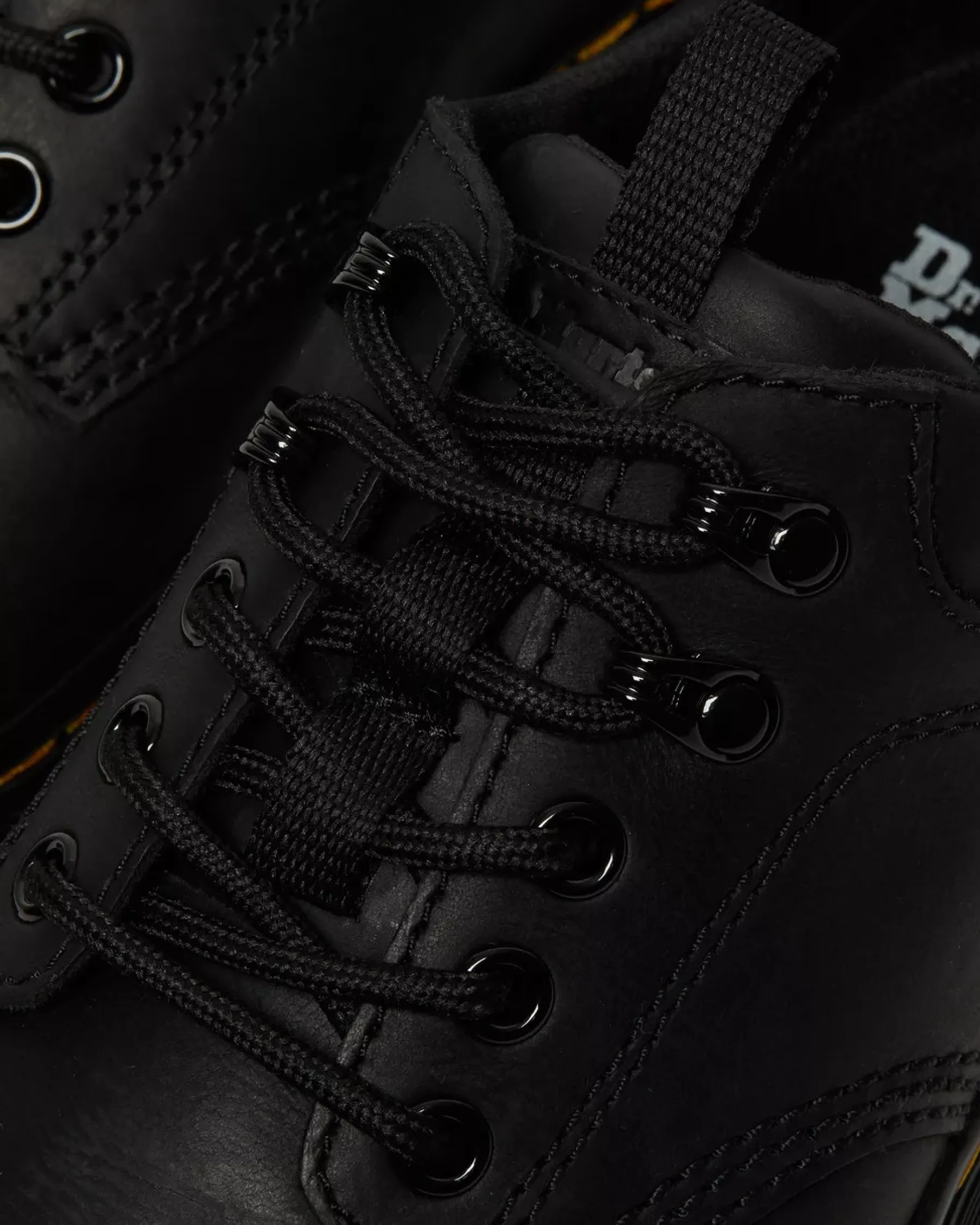 Shoes|Oxfords>Dr. Martens Reeder Wyoming Leather Utility Shoes Black — Wyoming