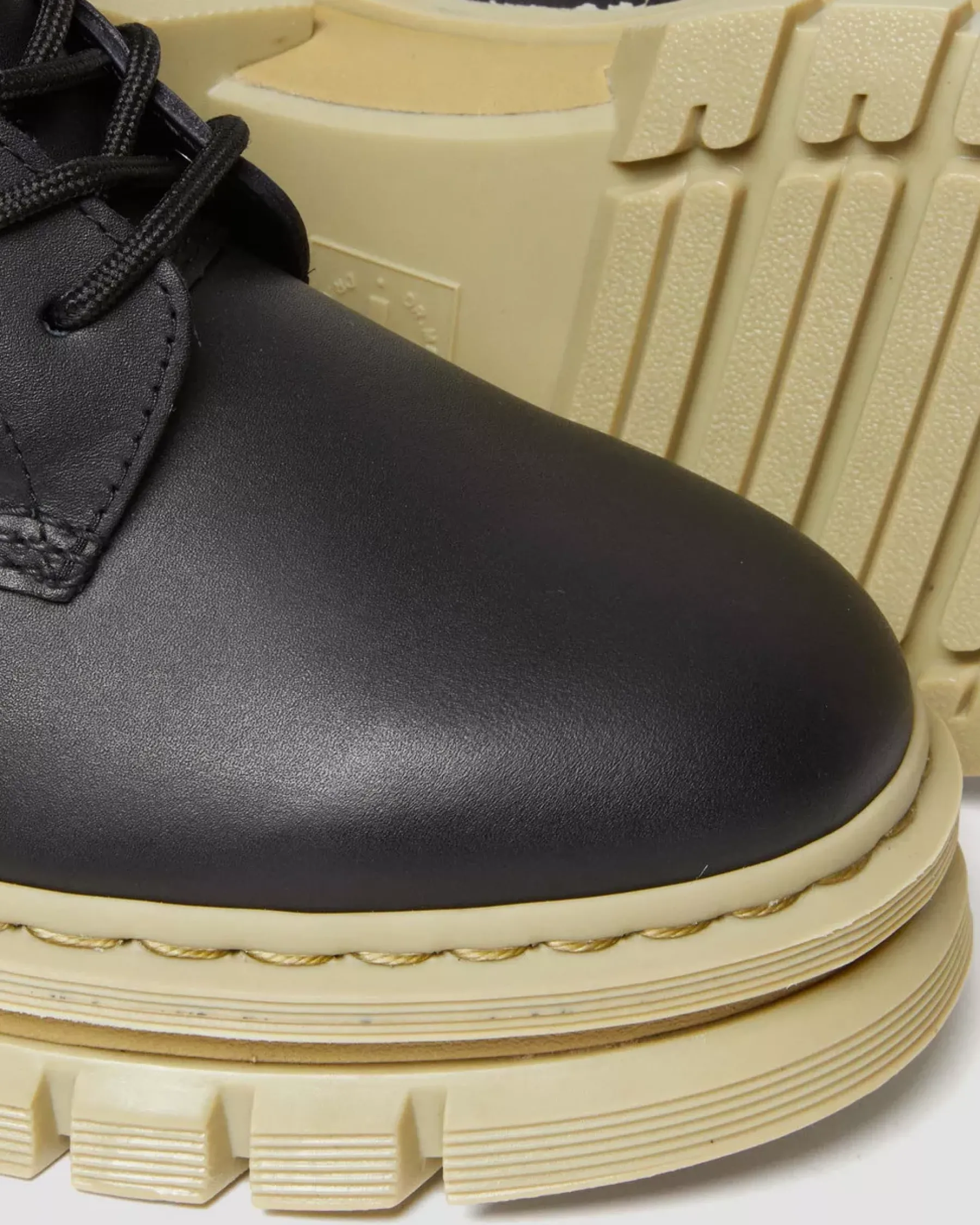Sale|Ankle Boots>Dr. Martens Rikard Contrast Sole Platform Lace Up Boots Black — Polished Lucido