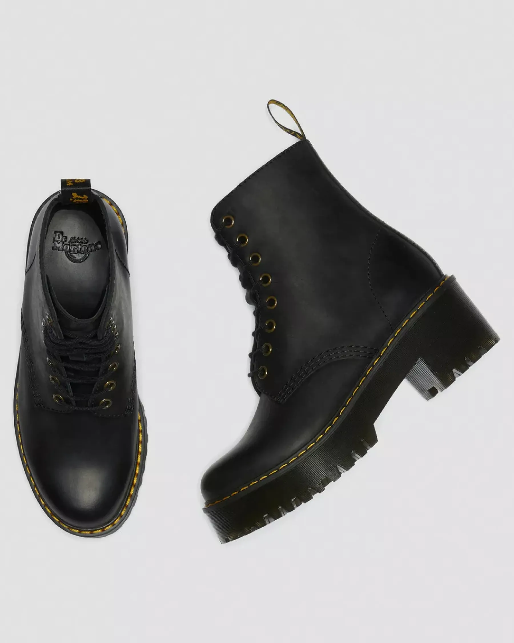 Heeled Boots|Ankle Boots>Dr. Martens Shriver Hi Women's Wyoming Leather Heeled Boots Black — Burnished Wyoming