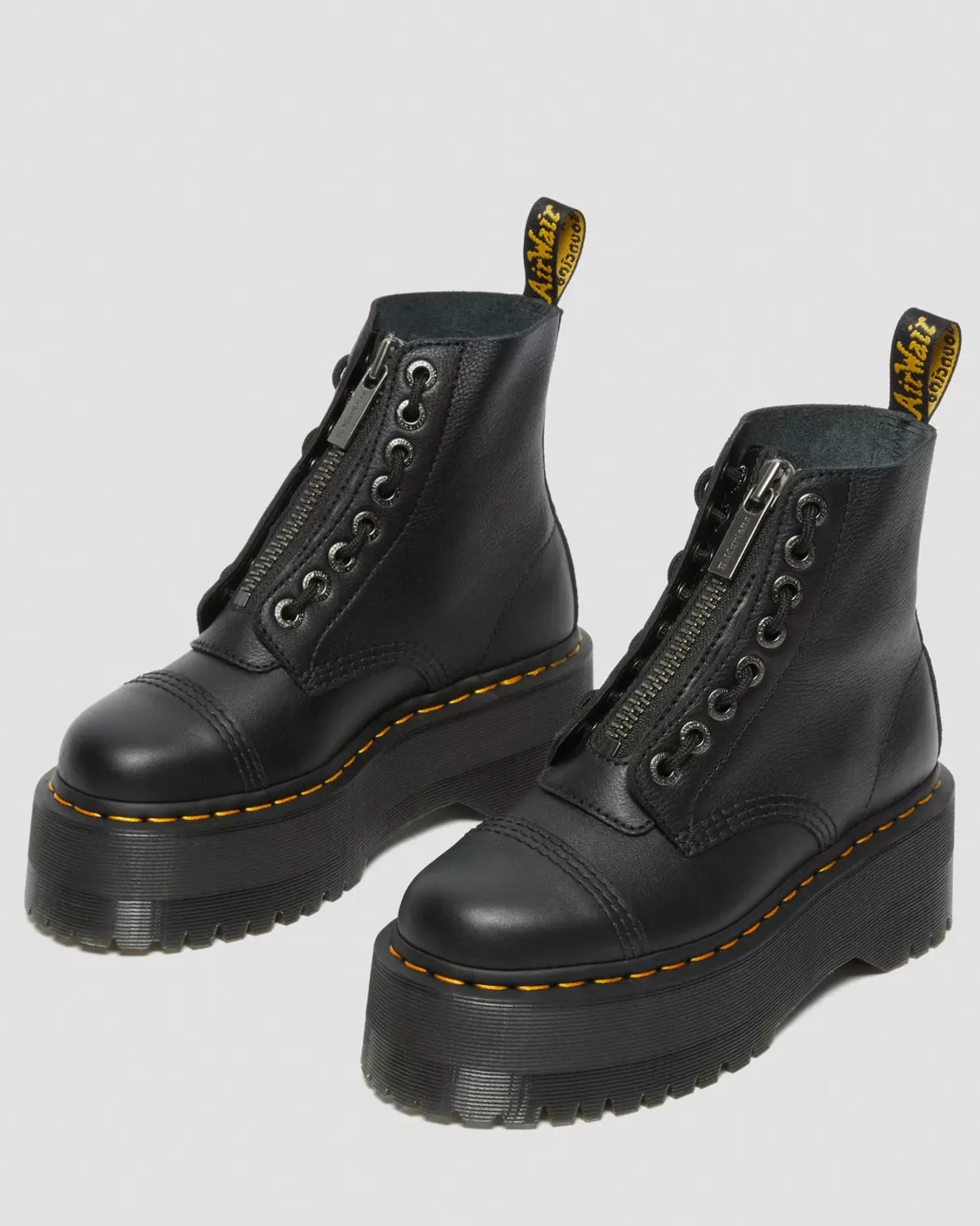 Platform Boots|Ankle Boots>Dr. Martens Sinclair Max Pisa Leather Platform Boots Black — Pisa