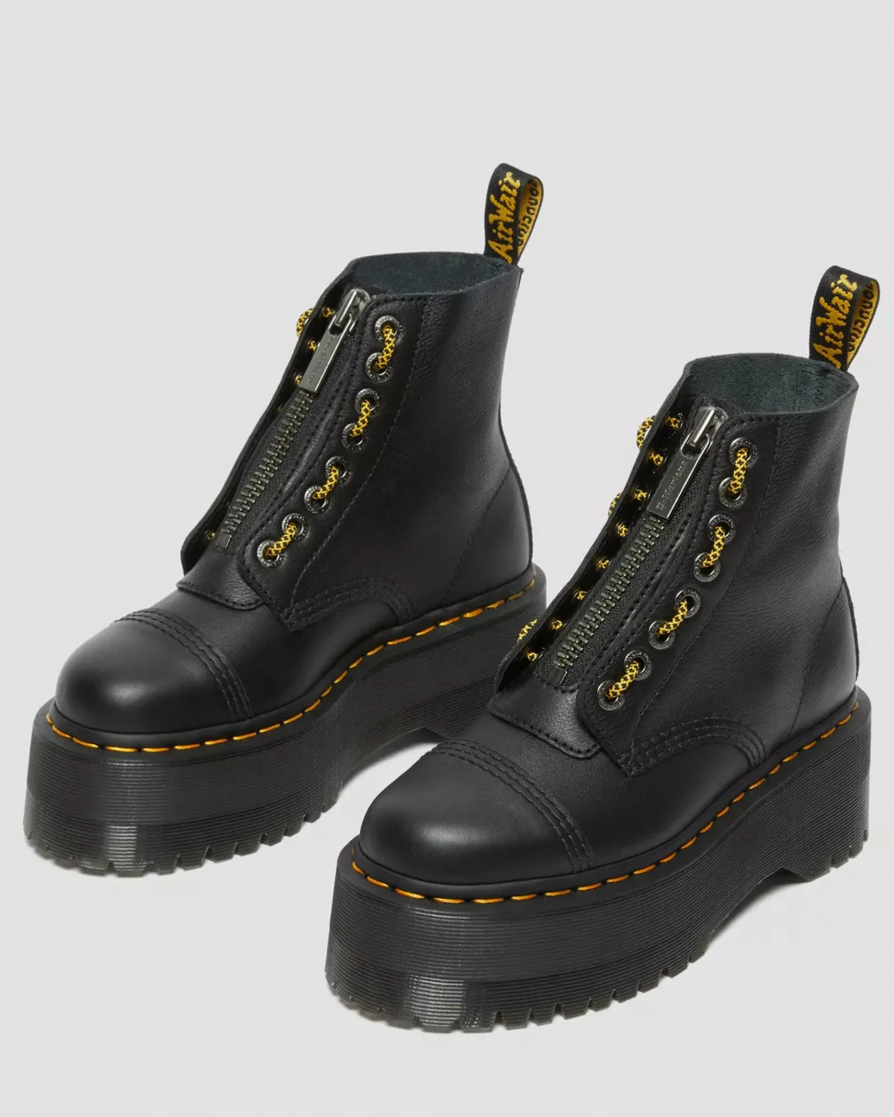Platform Boots|Ankle Boots>Dr. Martens Sinclair Max Pisa Leather Platform Boots Black — Pisa