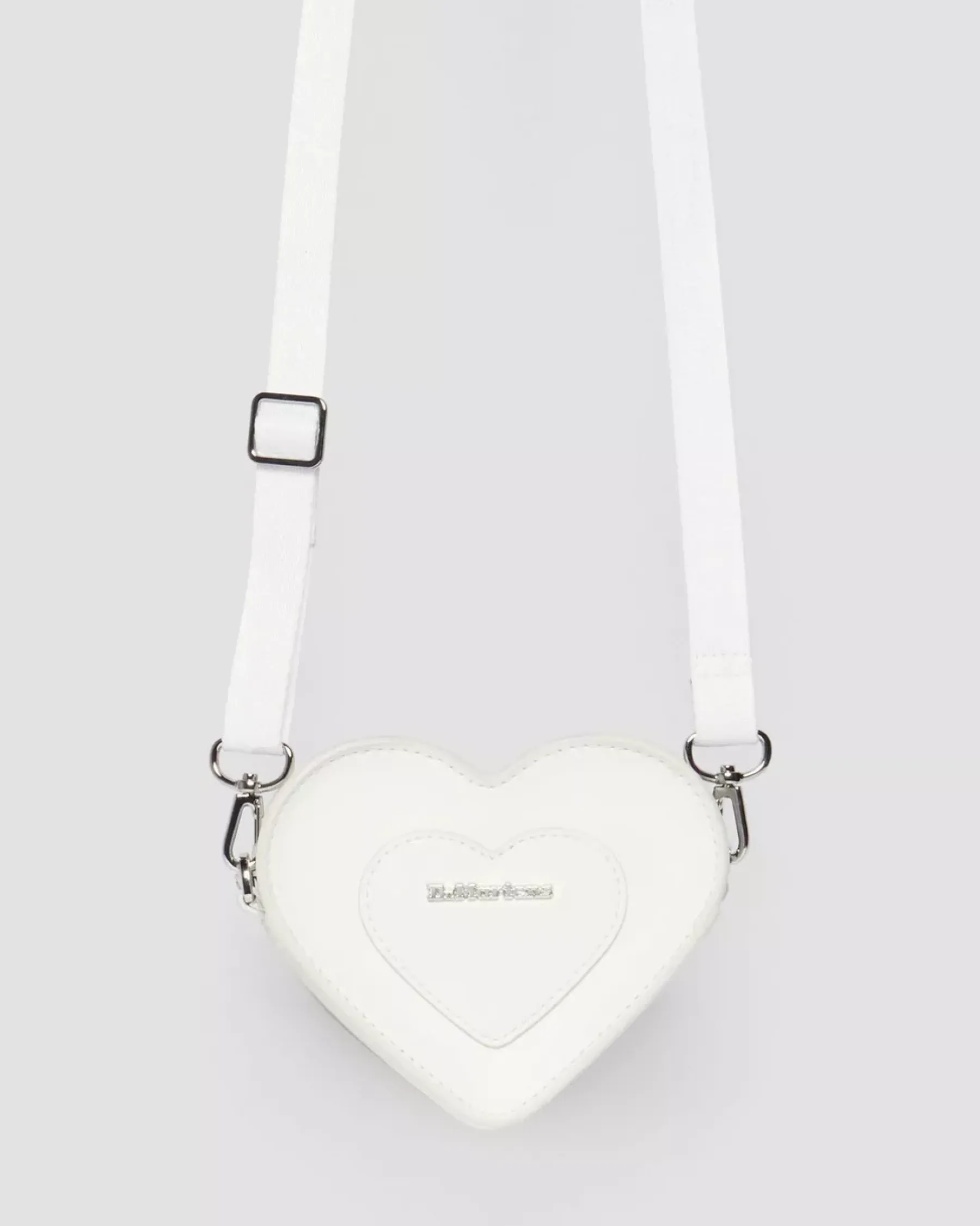 Accessories|Bags>Dr. Martens Vegan Mini Heart Shaped Bag White — Kemble Pu