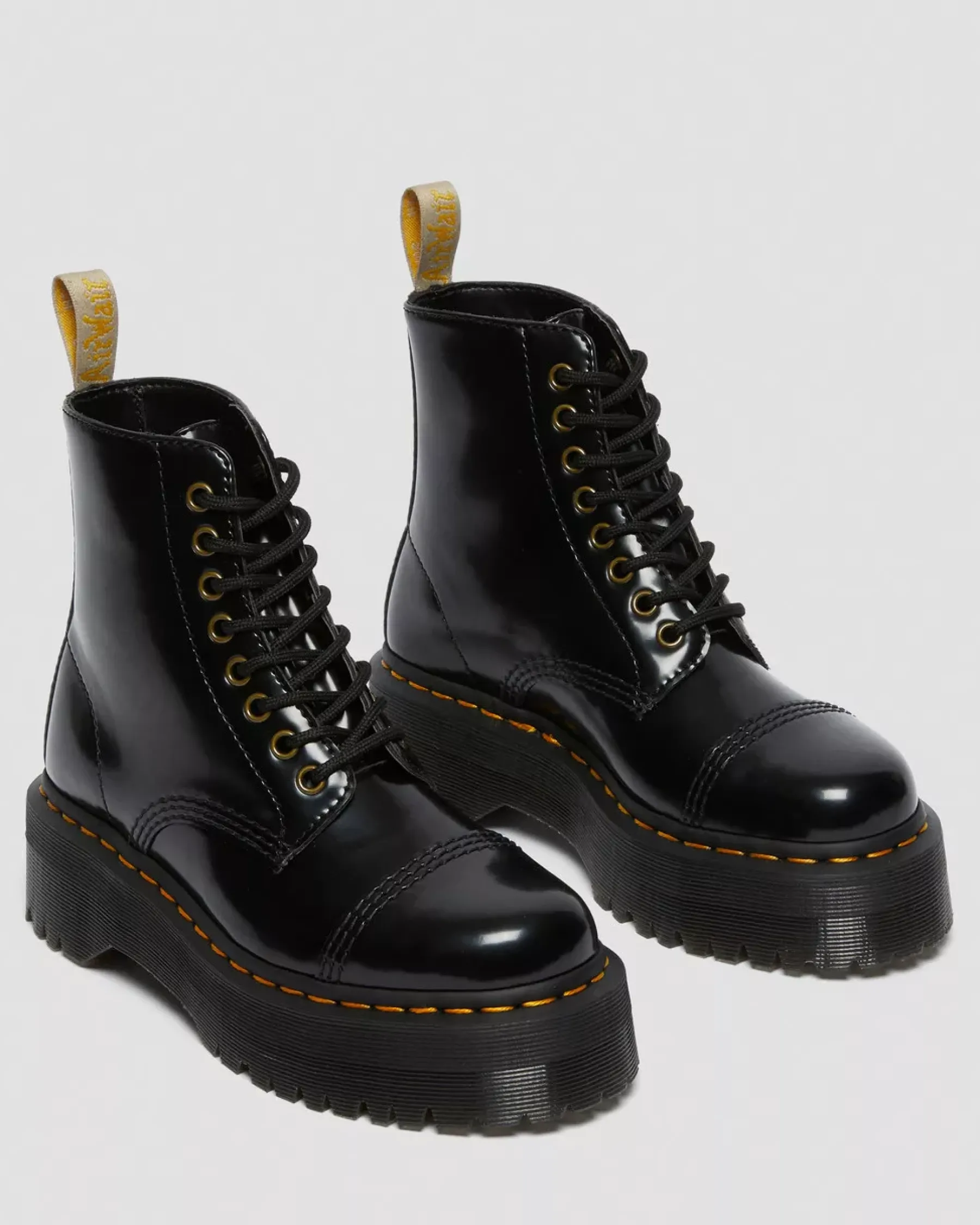 Ankle Boots|Platforms>Dr. Martens Vegan Sinclair Platform Boots Black — Oxford